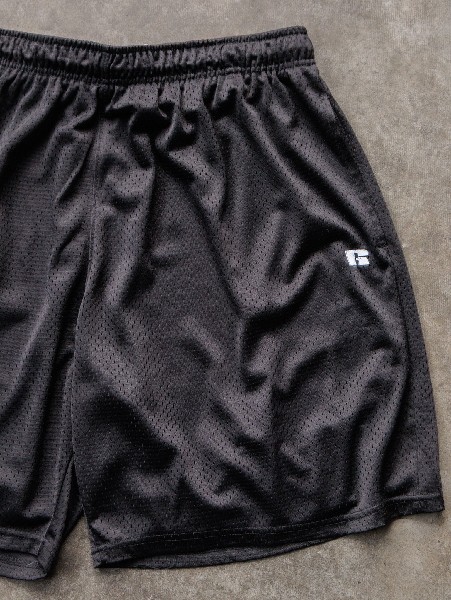 Vintage 00s Black Russell Athletic Mesh Shorts (2XL)
