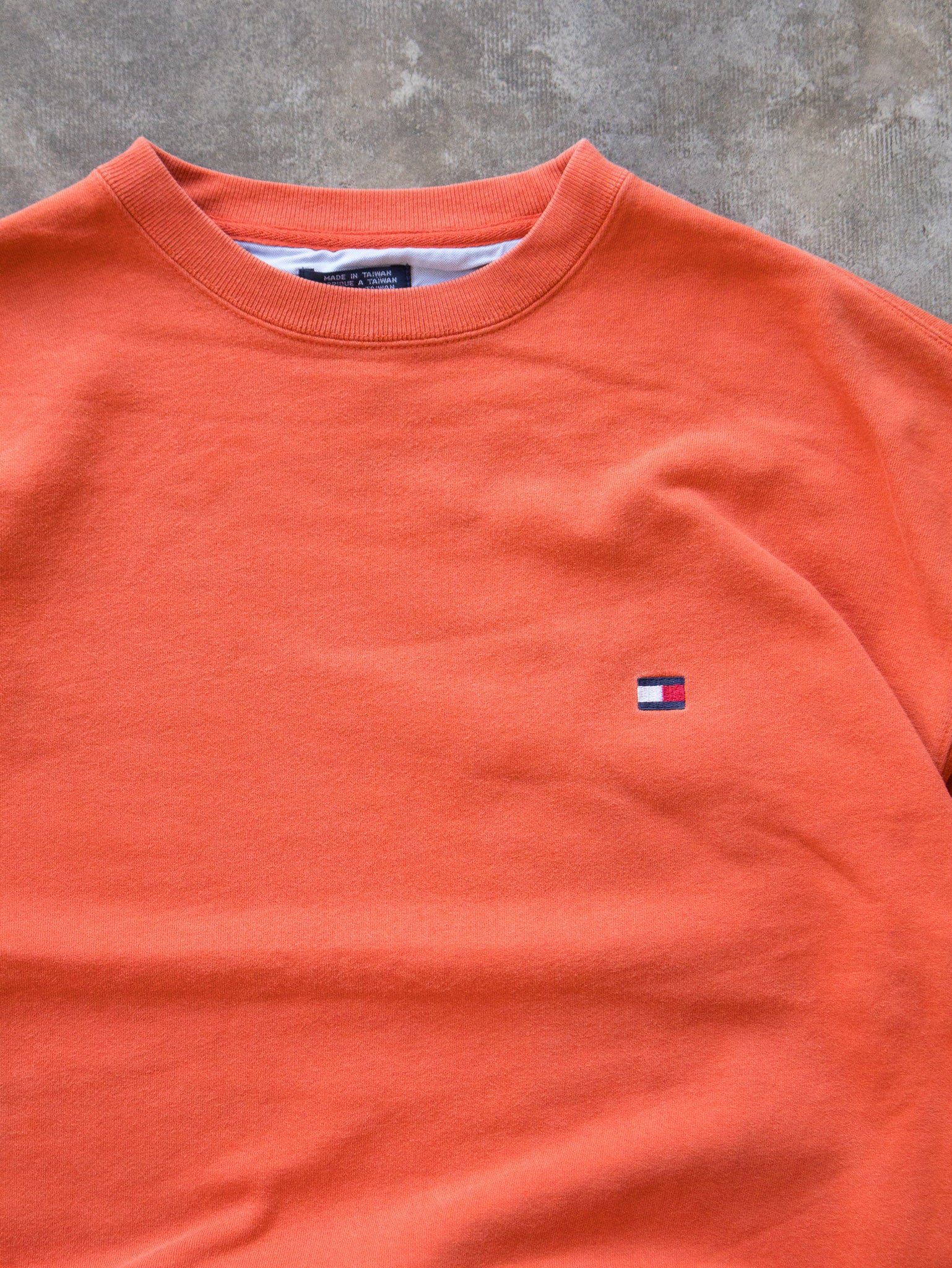 Vintage 90s Orange Tommy Hilfiger Sweatshirt (L)