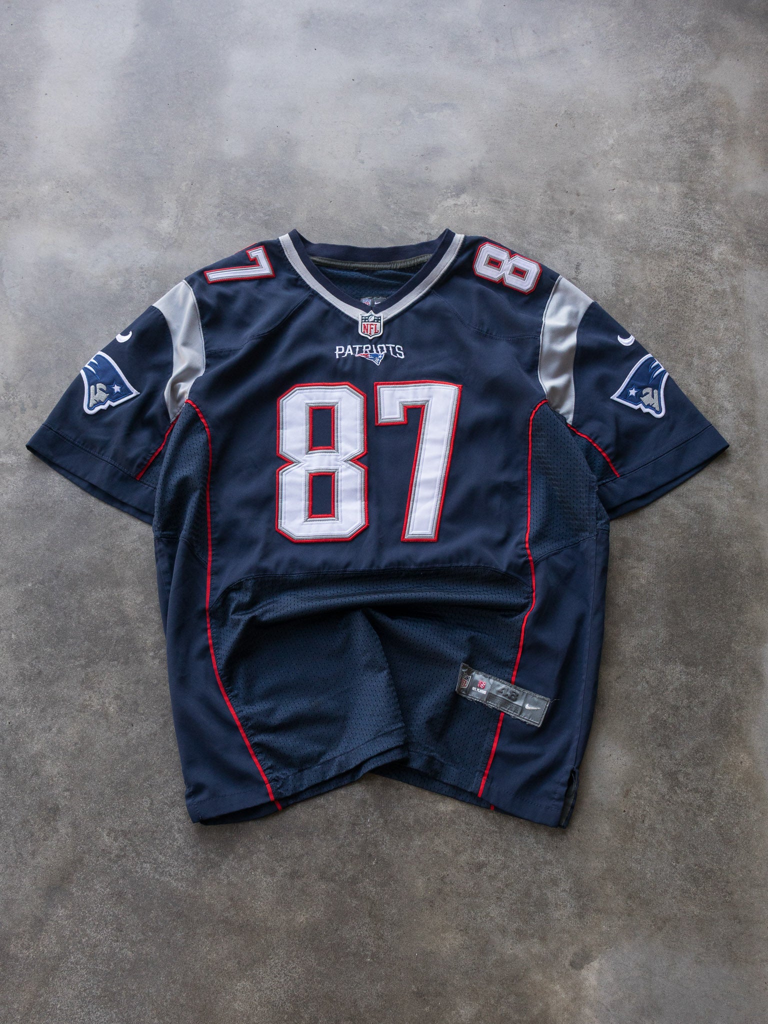 Vintage Nike New England Patriots Rob Gronkowski NFL Jersey (L)