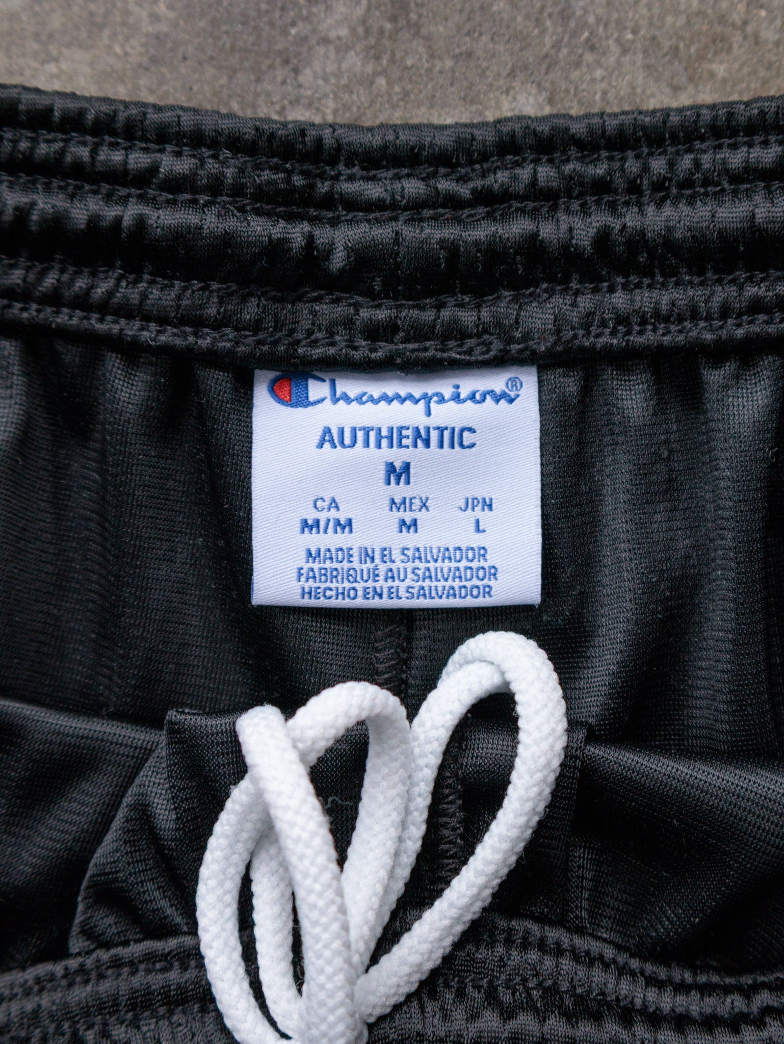 Vintage 00s Black Champion Mesh Shorts (M)
