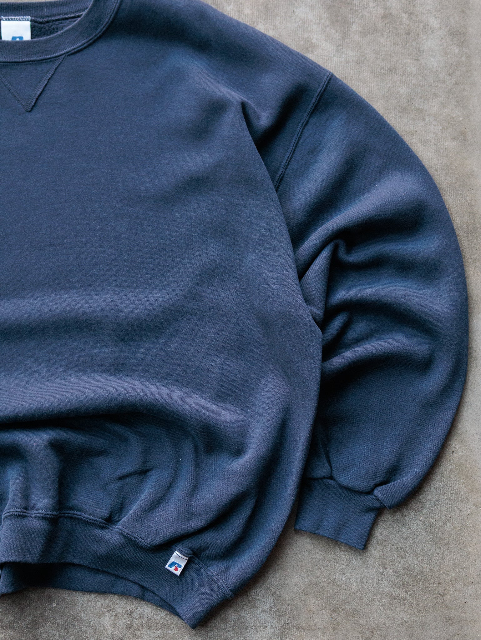 Vintage Navy Russell Athletic Sweatshirt (XL)