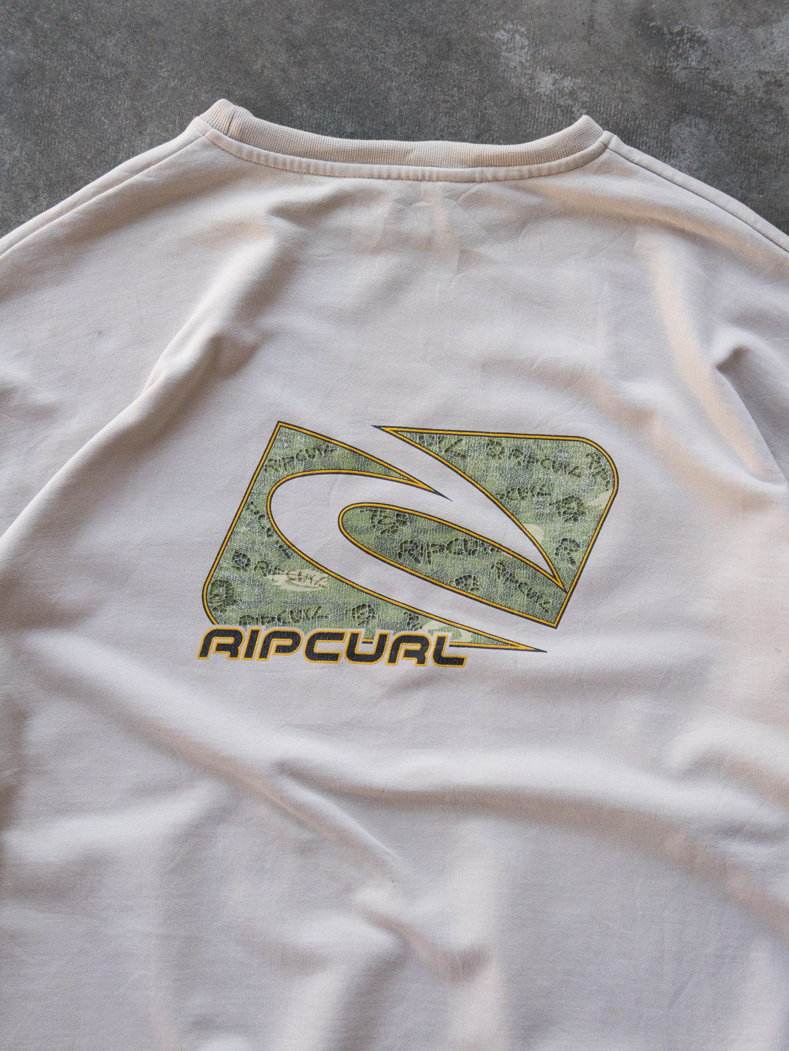 Vintage 00s Cream Rip Curl Sweatshirt (XL)