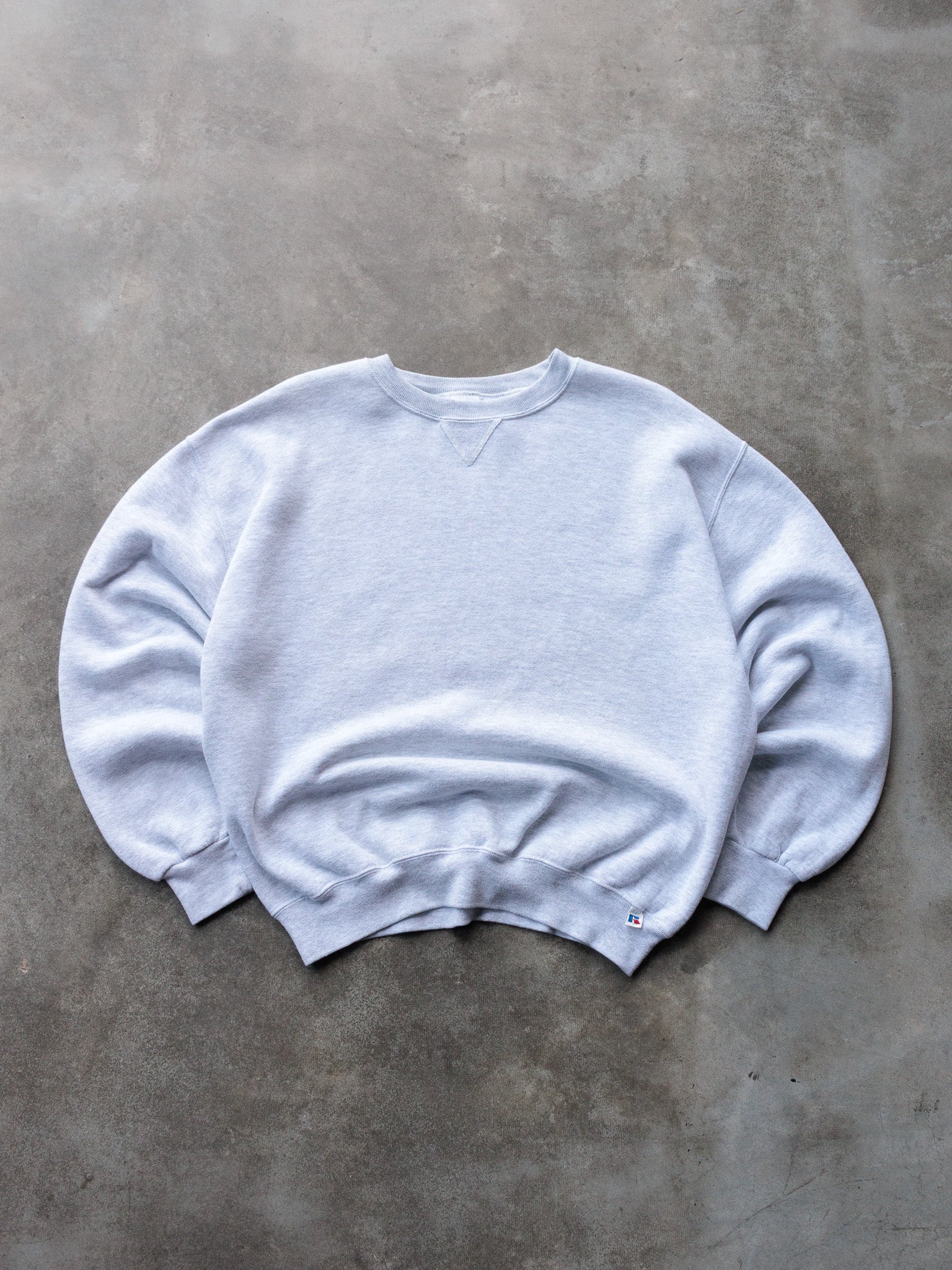 Vintage 00s Grey Russell Athletic Sweatshirt (L)