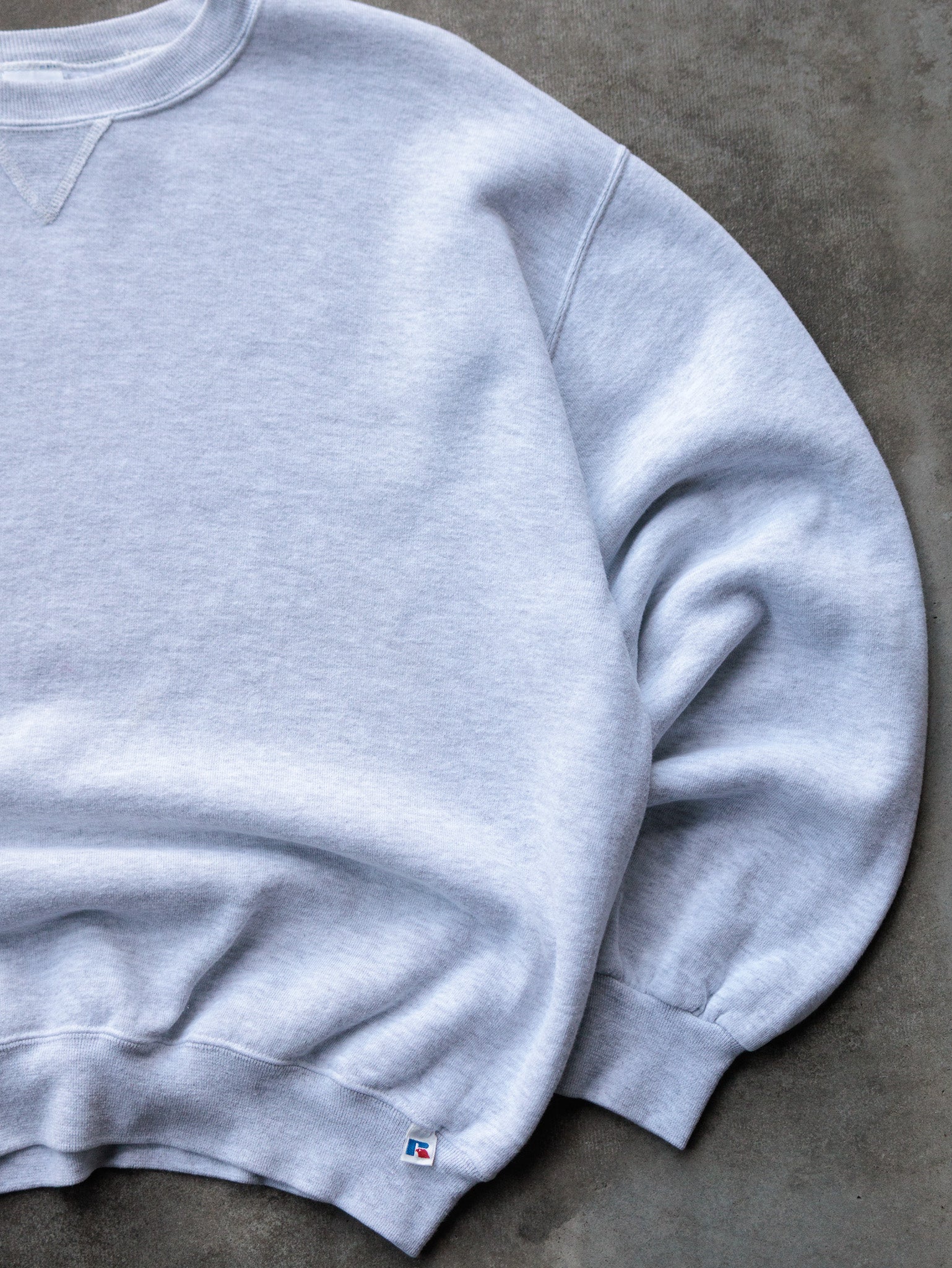 Vintage 00s Grey Russell Athletic Sweatshirt (L)