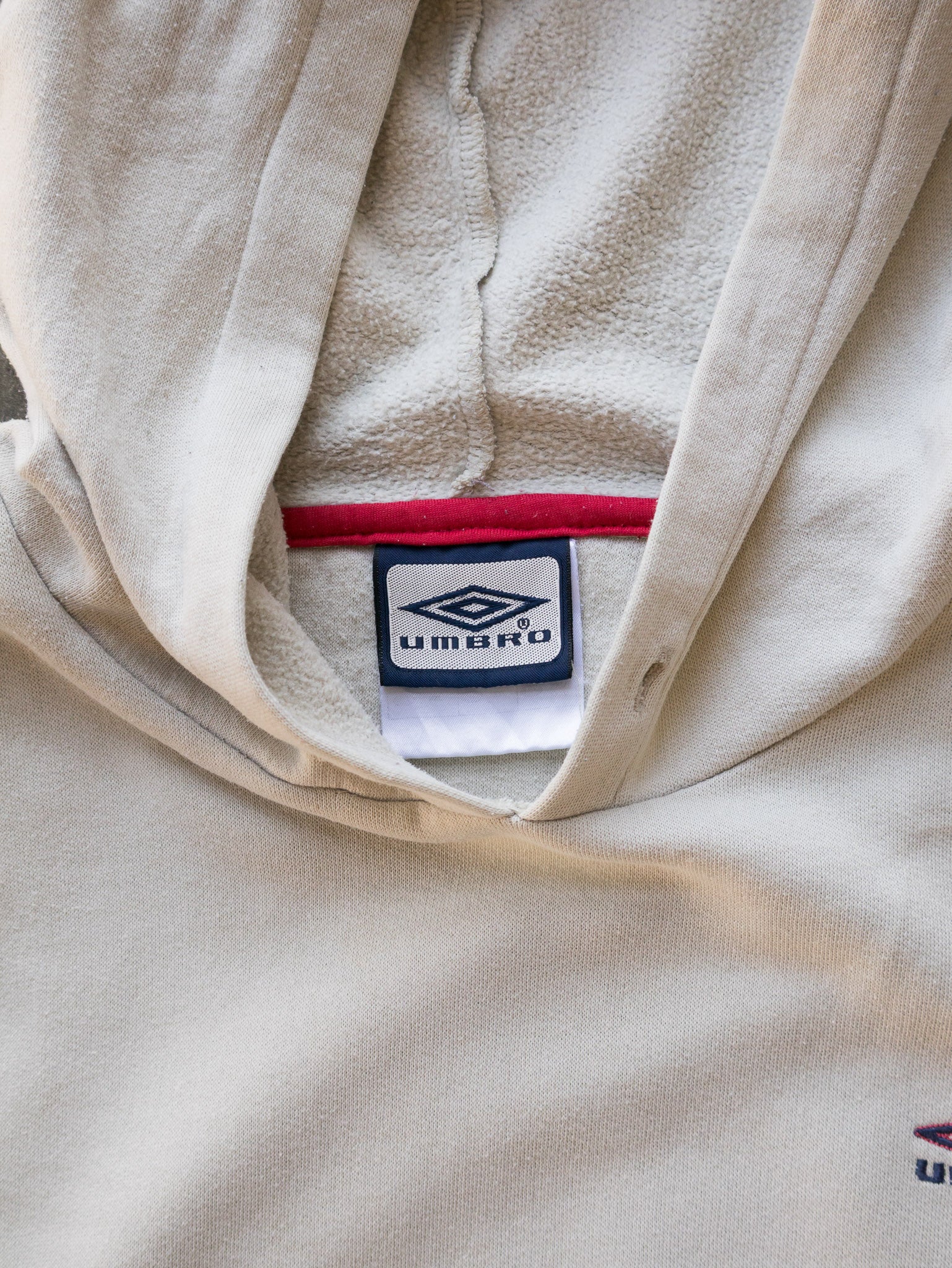 Vintage Cream Umbro Logo Hoodie (2XL)