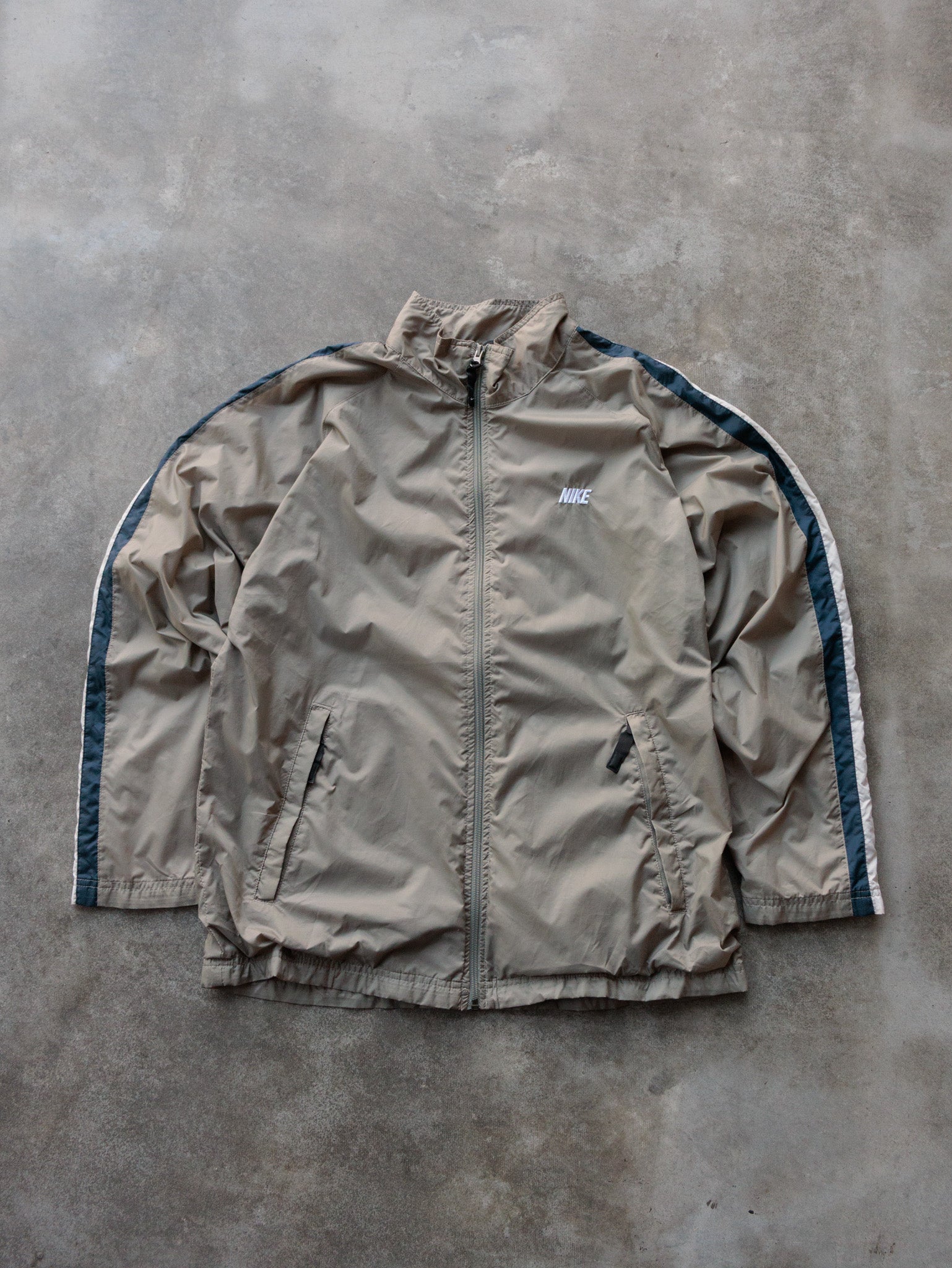 Vintage 00s Beige Nike Jacket (M)