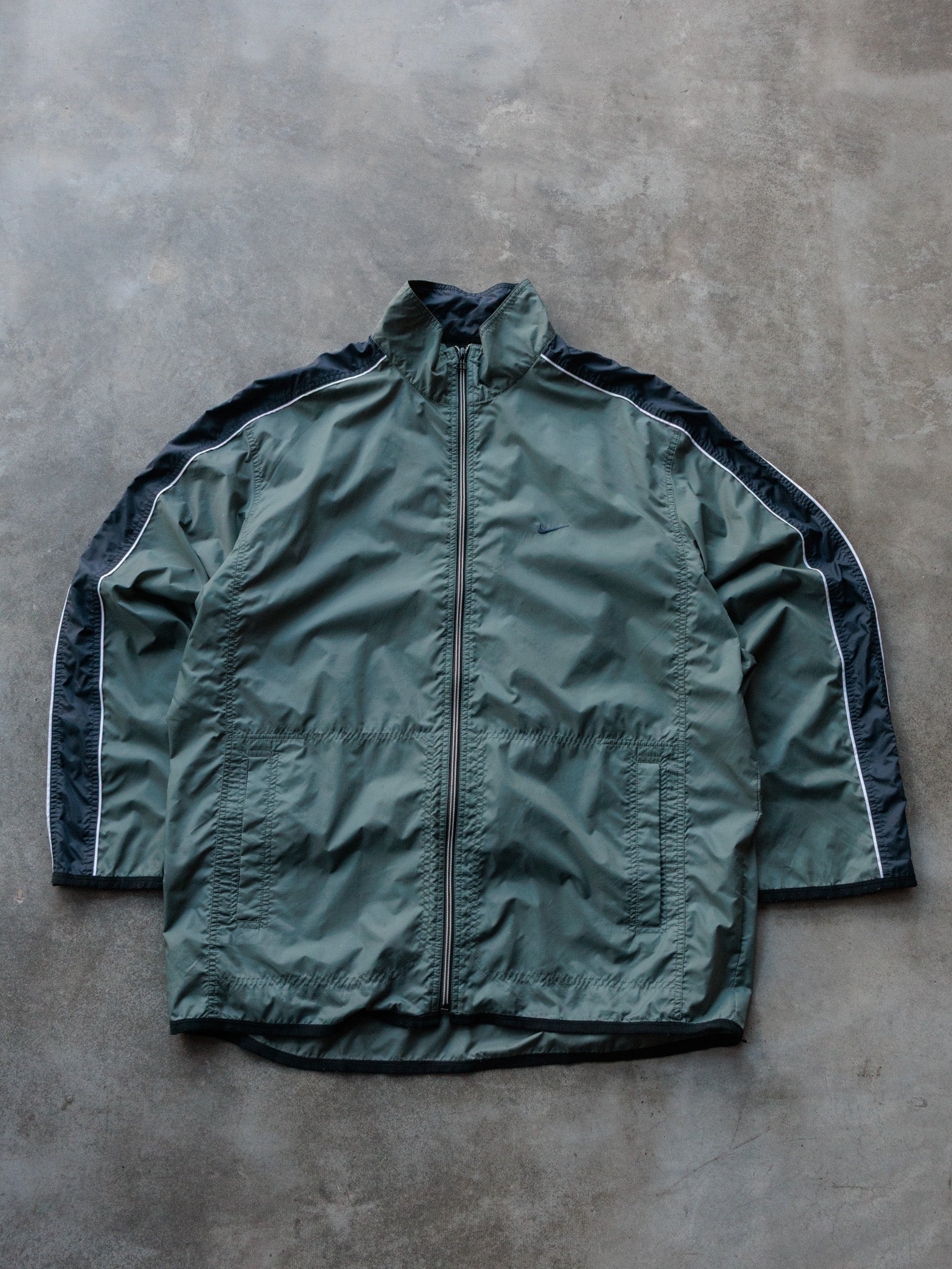 Vintage 00s Green Nike Track Jacket (L)