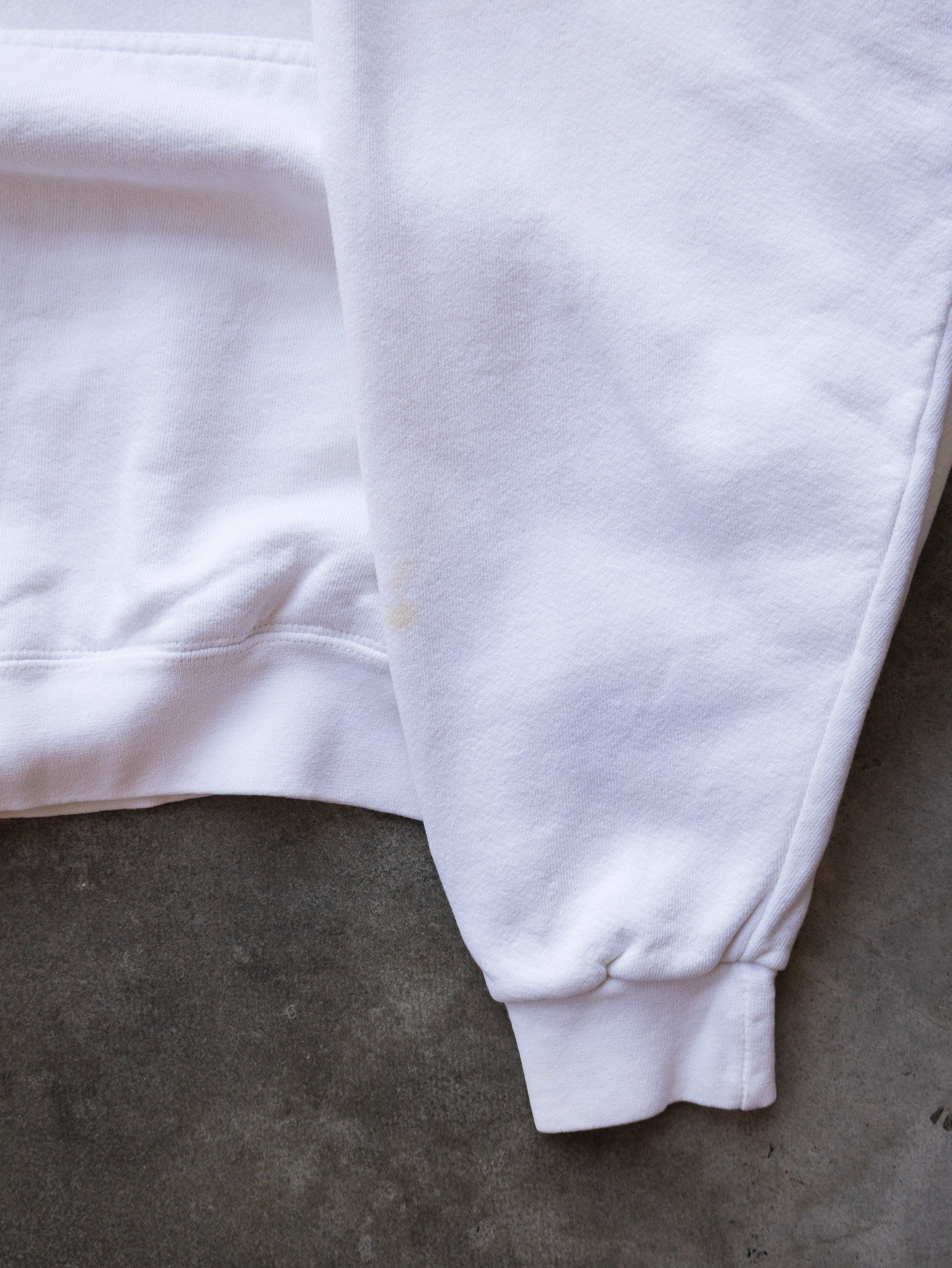 Vintage 00s White Nike Spell Out Hoodie (XL)