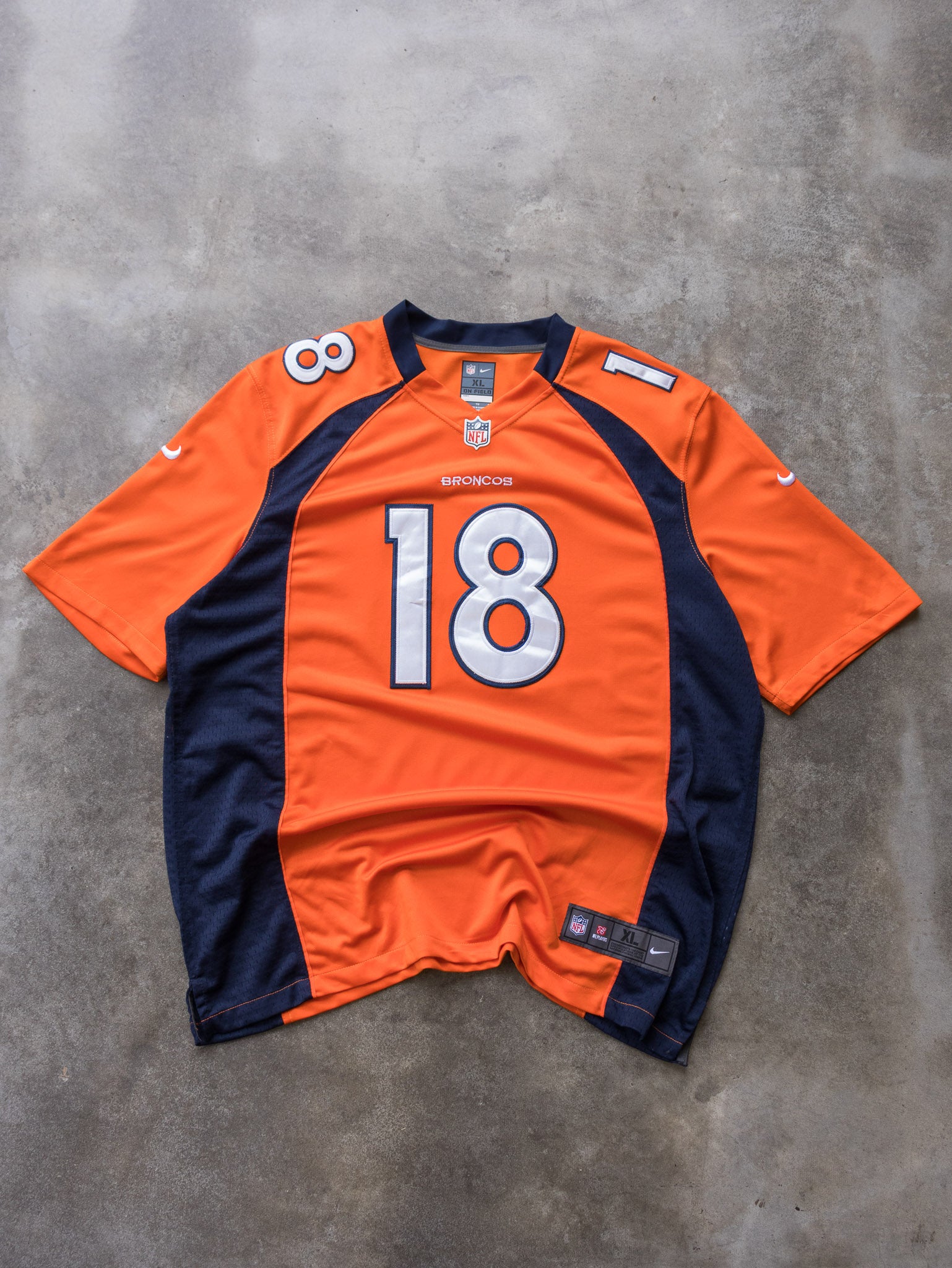Vintage Nike Denver Broncos Peyton Manning NFL Jersey (XL)