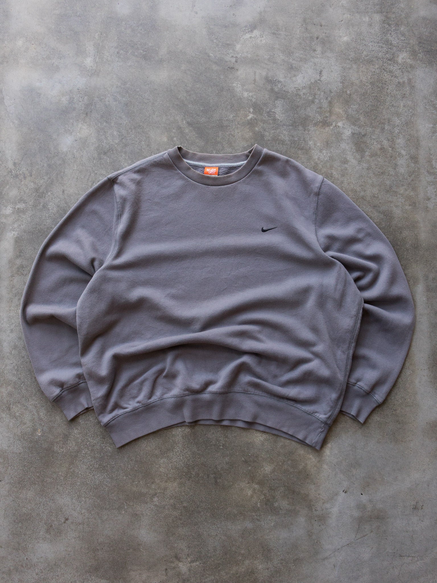 Vintage 00s Grey Nike Swoosh Sweatshirt (2XL)