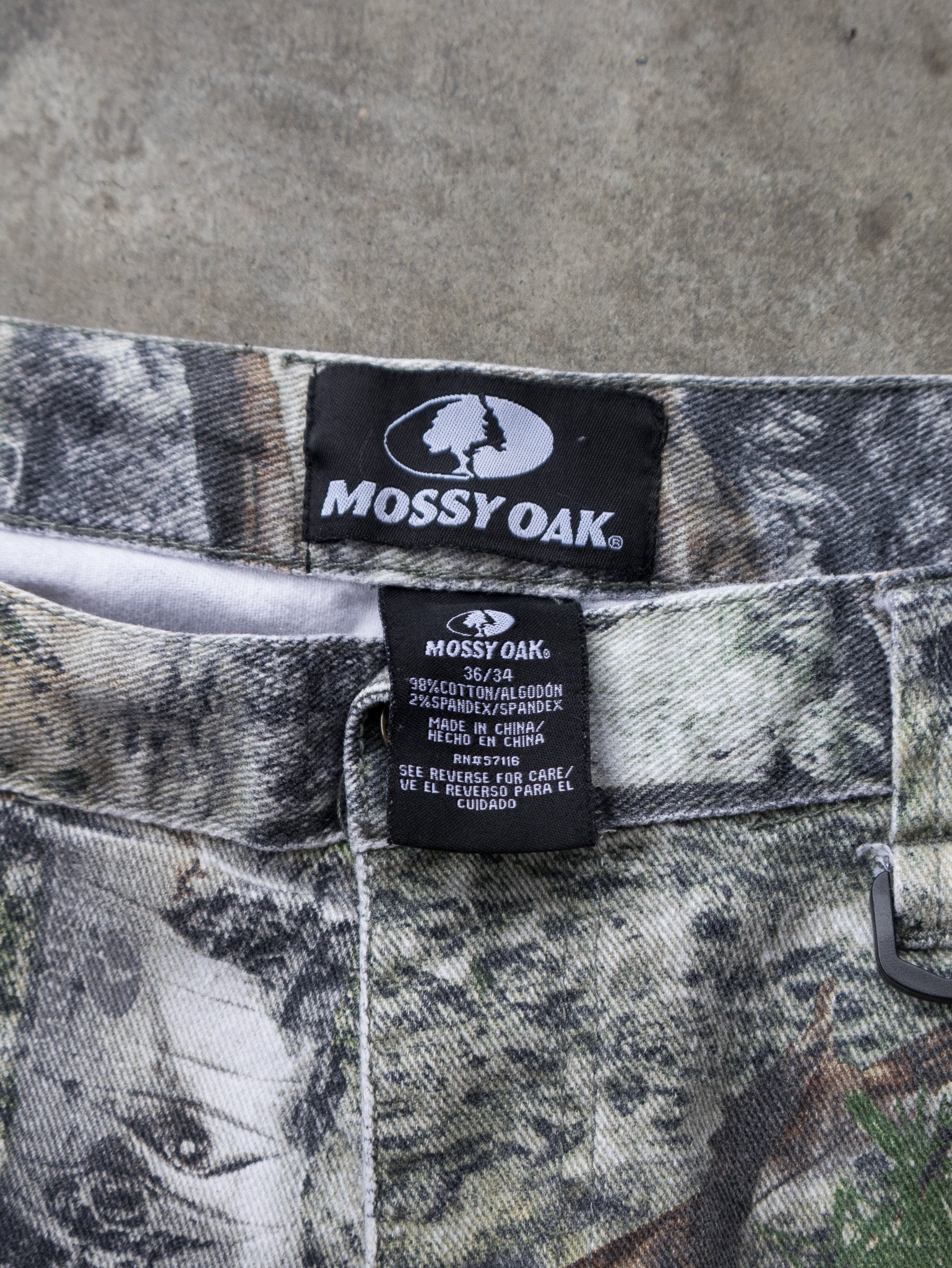 Vintage Mossy Oak Camo Pants (W36)