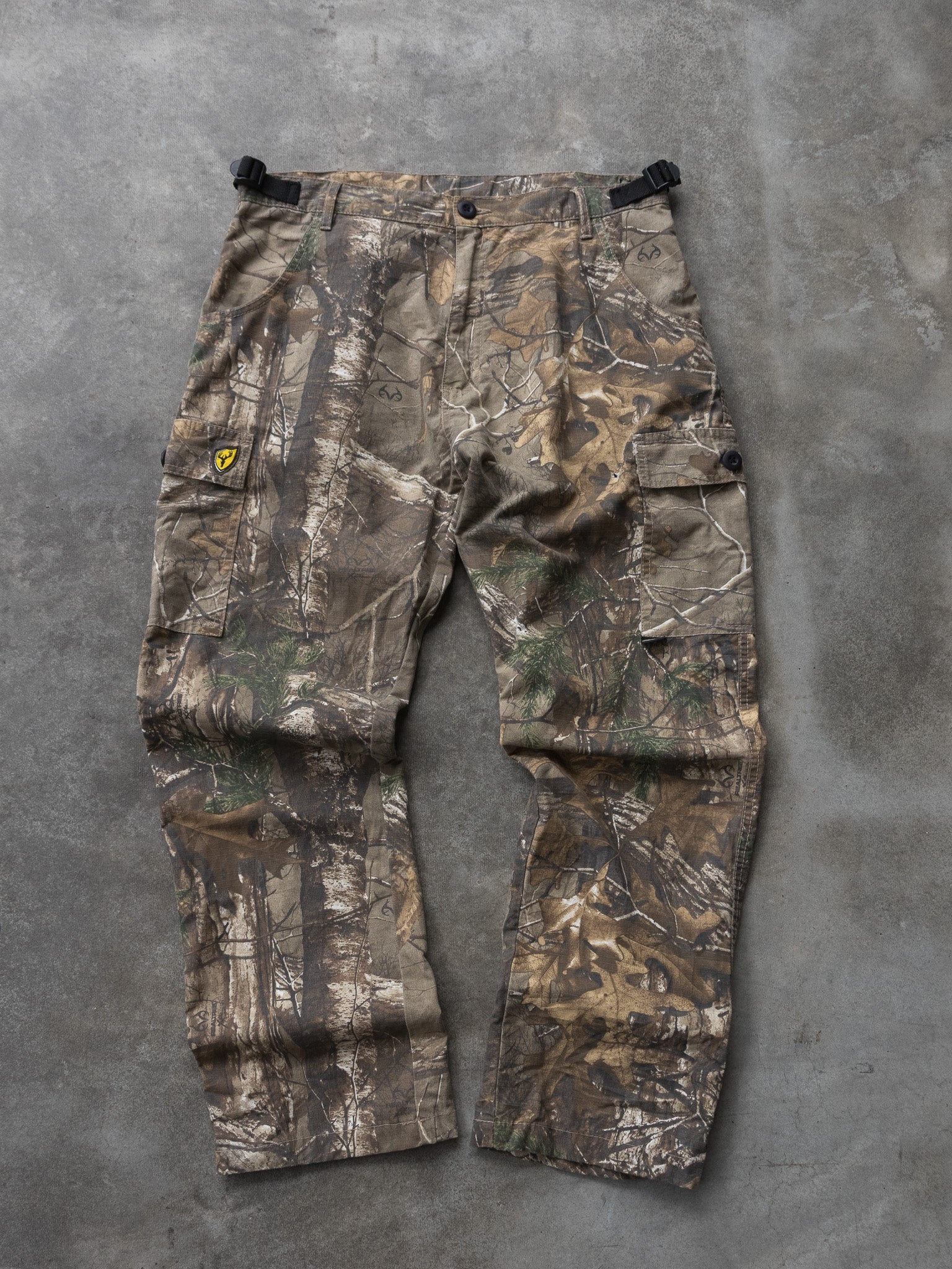 Vintage ScentBlocker Camo Cargo Pants (L)