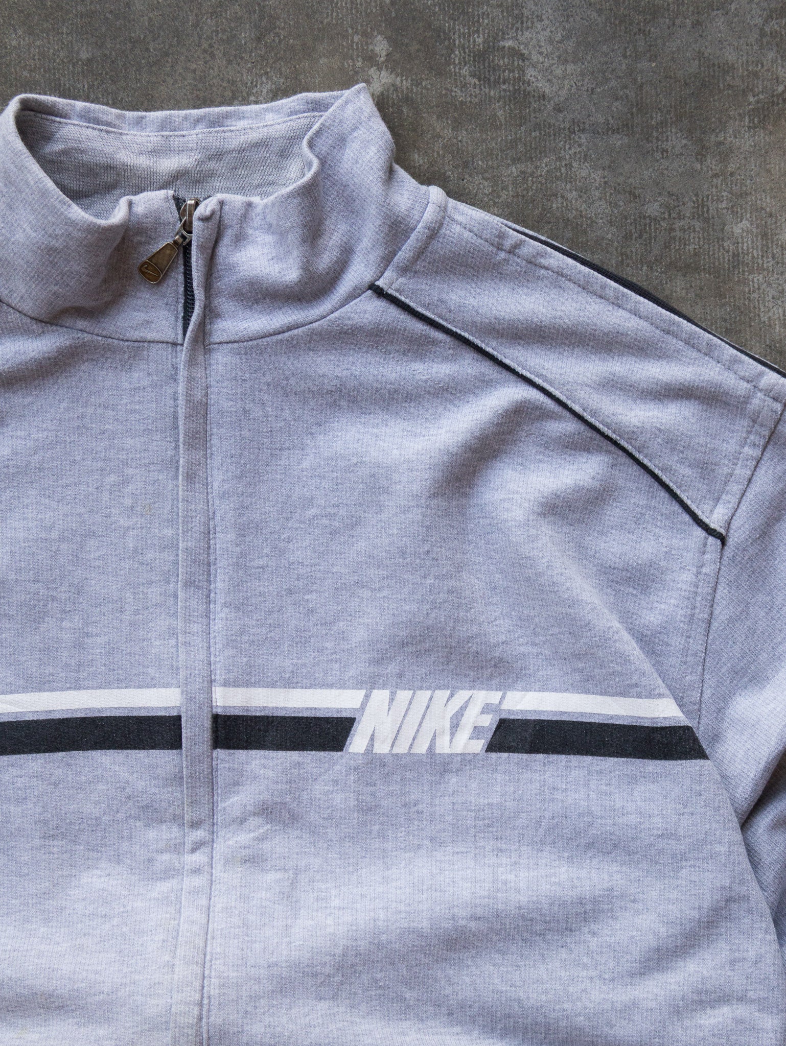 Vintage 00s Grey Nike Zip Sweatshirt (L)