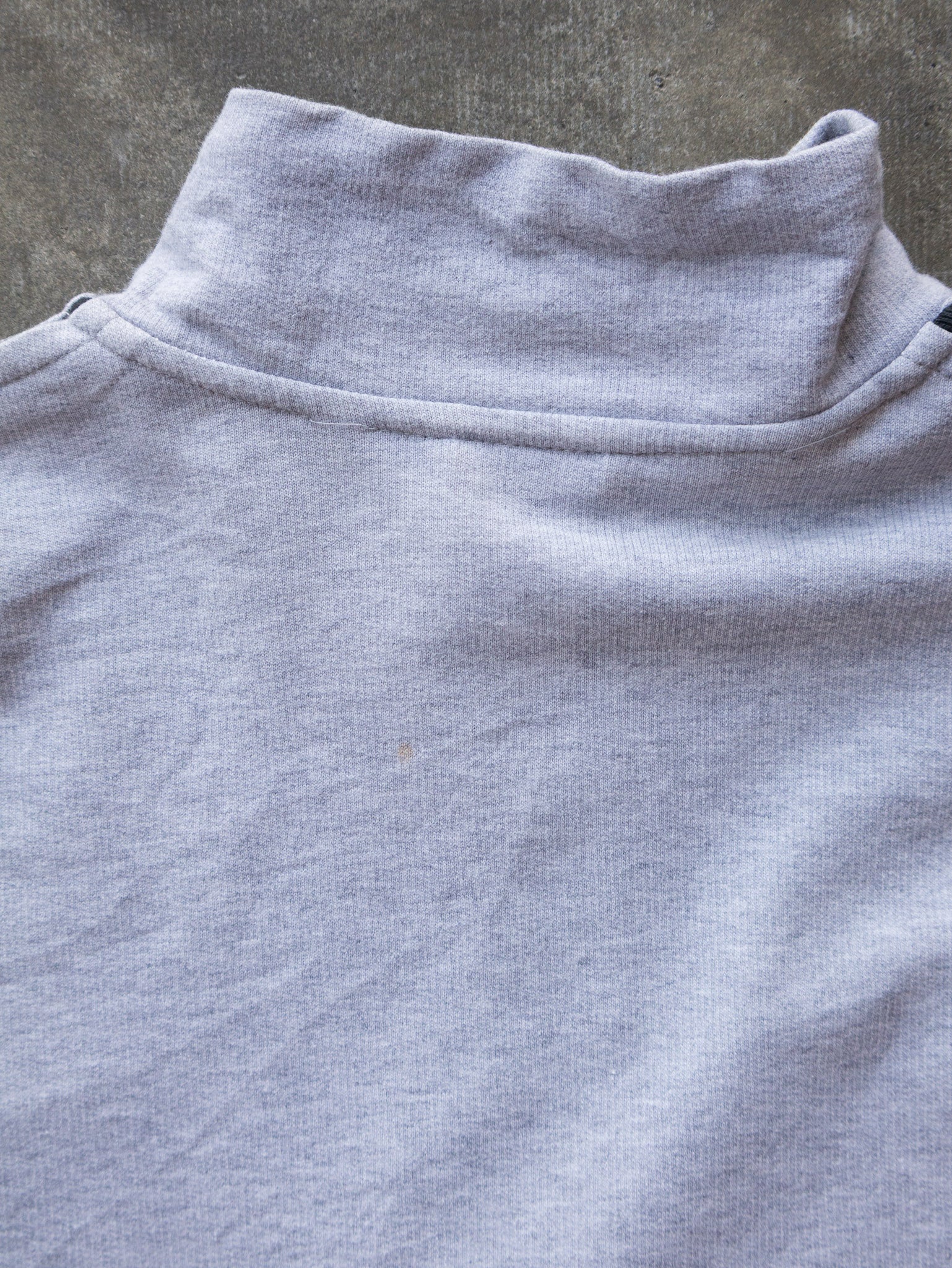 Vintage 00s Grey Nike Zip Sweatshirt (L)