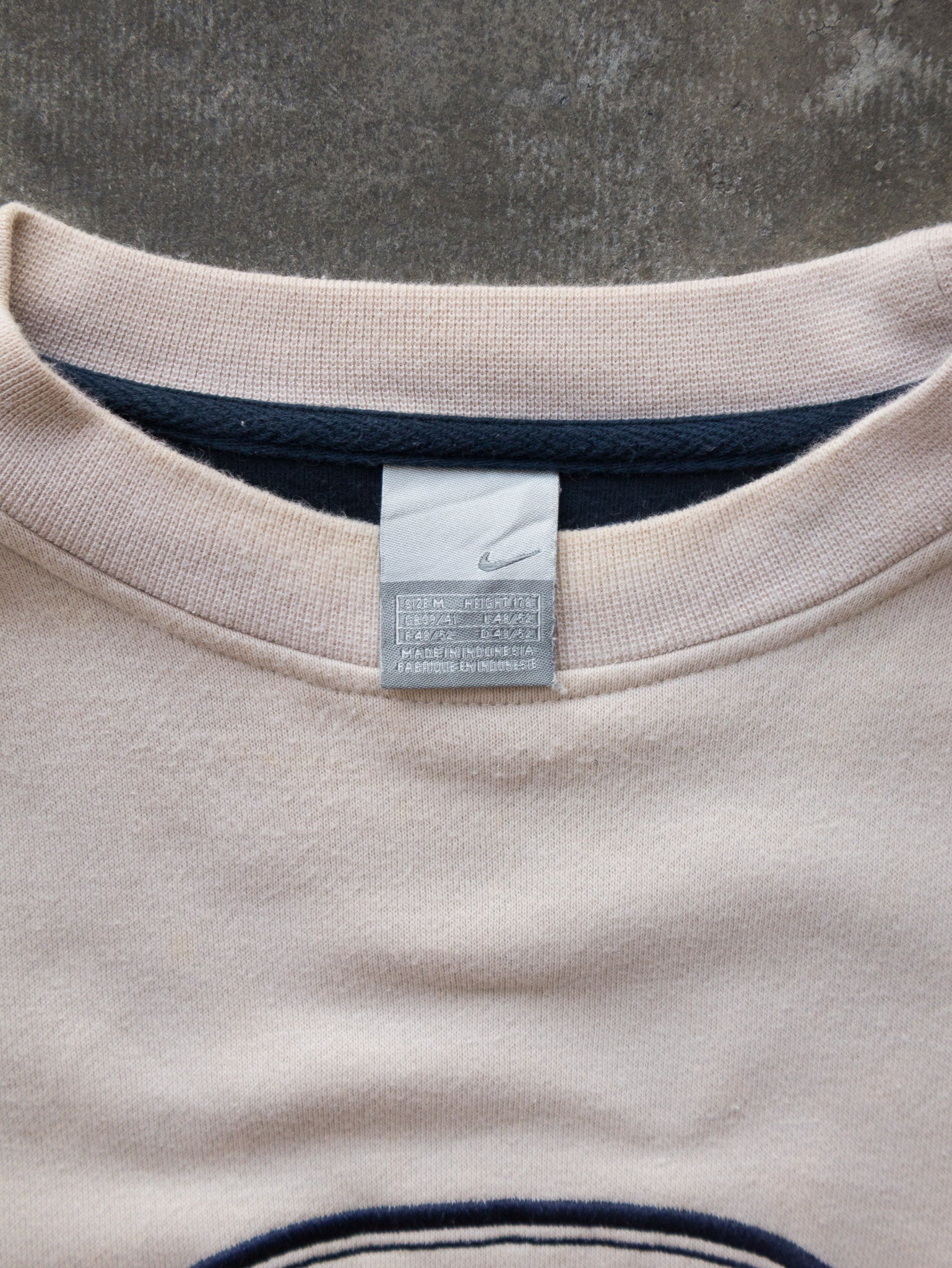 Vintage 00s Nike Logo Sweatshirt (M)