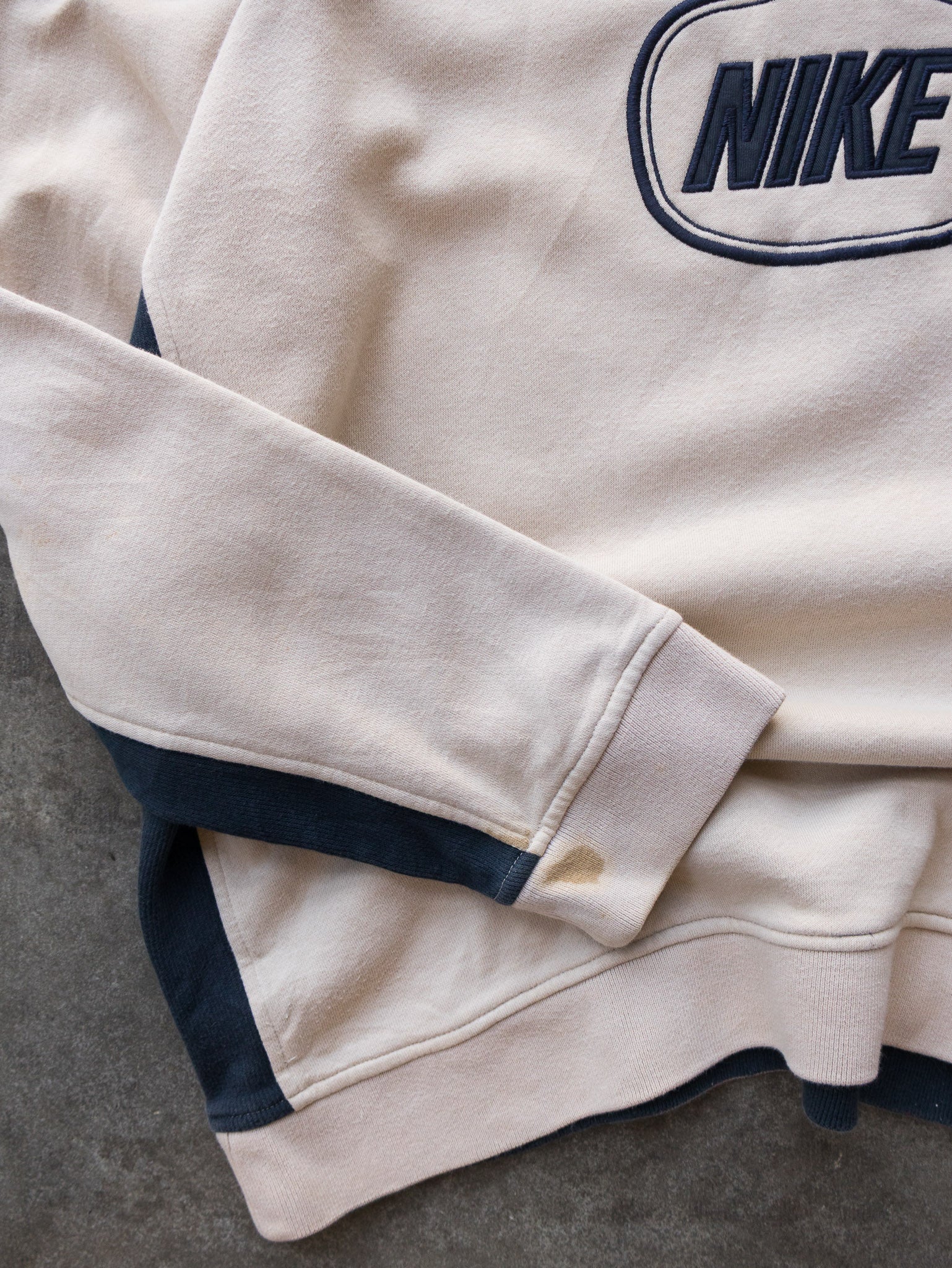 Vintage 00s Nike Logo Sweatshirt (M)