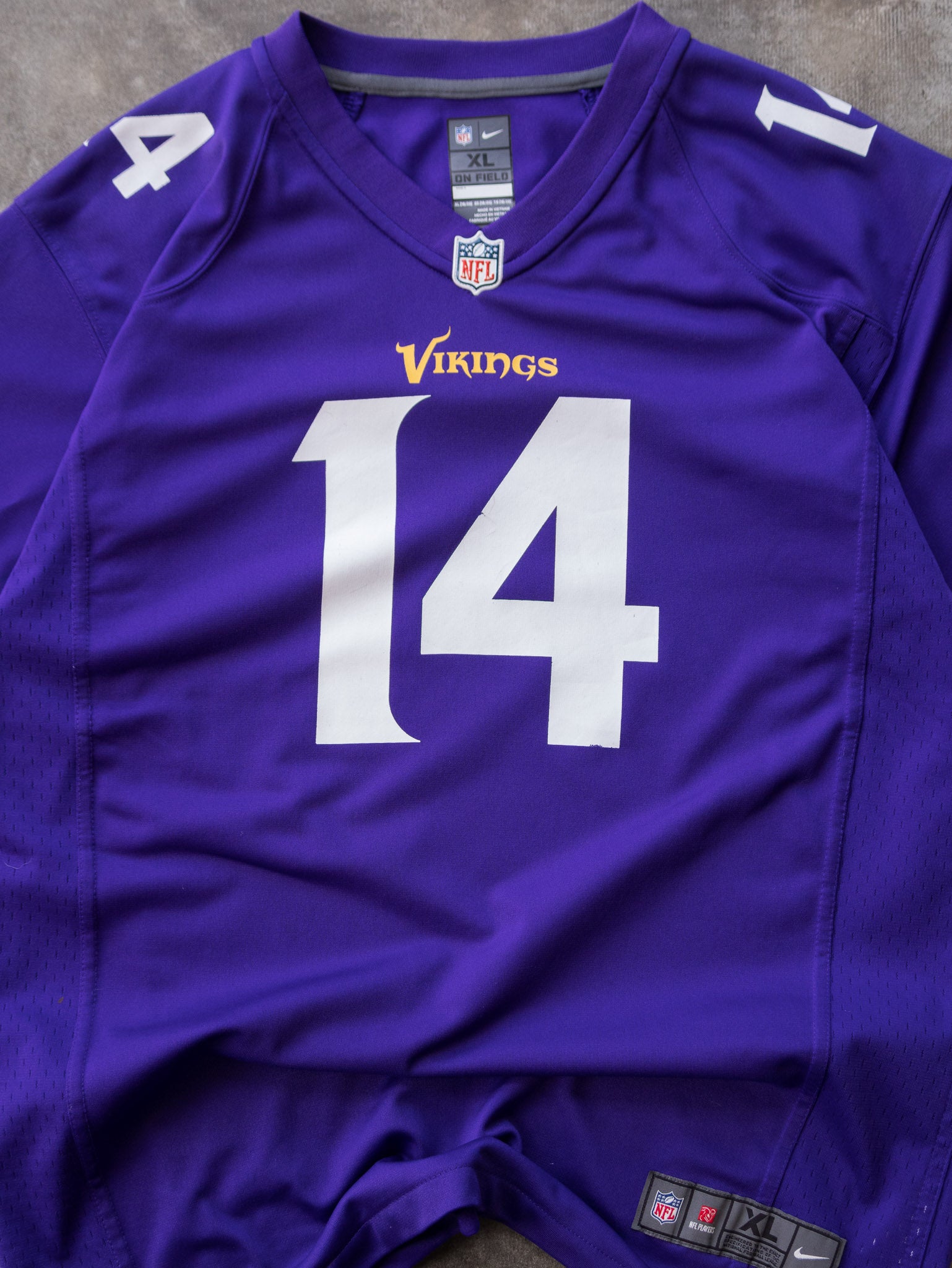 Purple Nike NFL Minnesota Vikings Stefon Diggs Jersey (18-20Y)