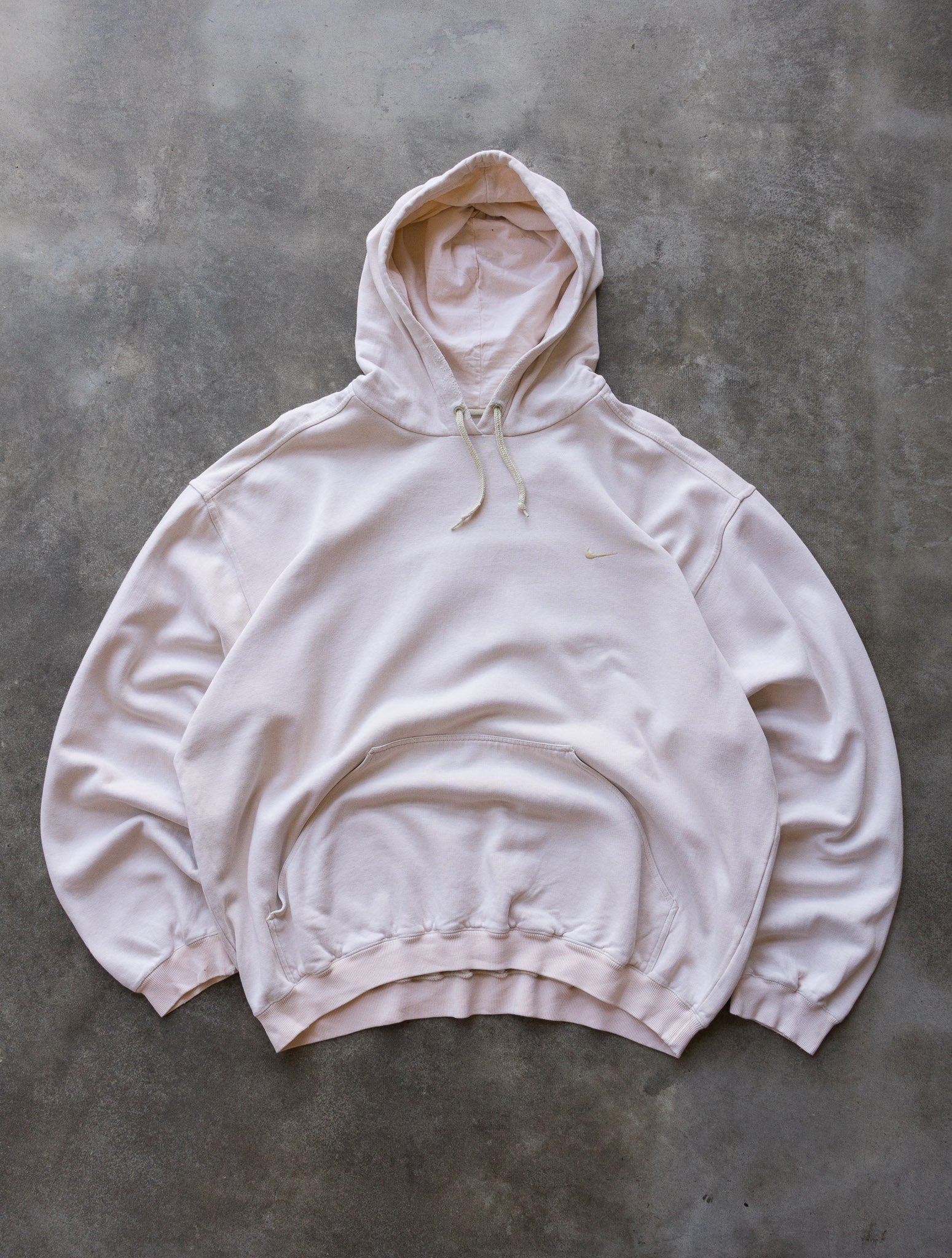 Vintage 00s Cream Nike Swoosh Hoodie (XL)