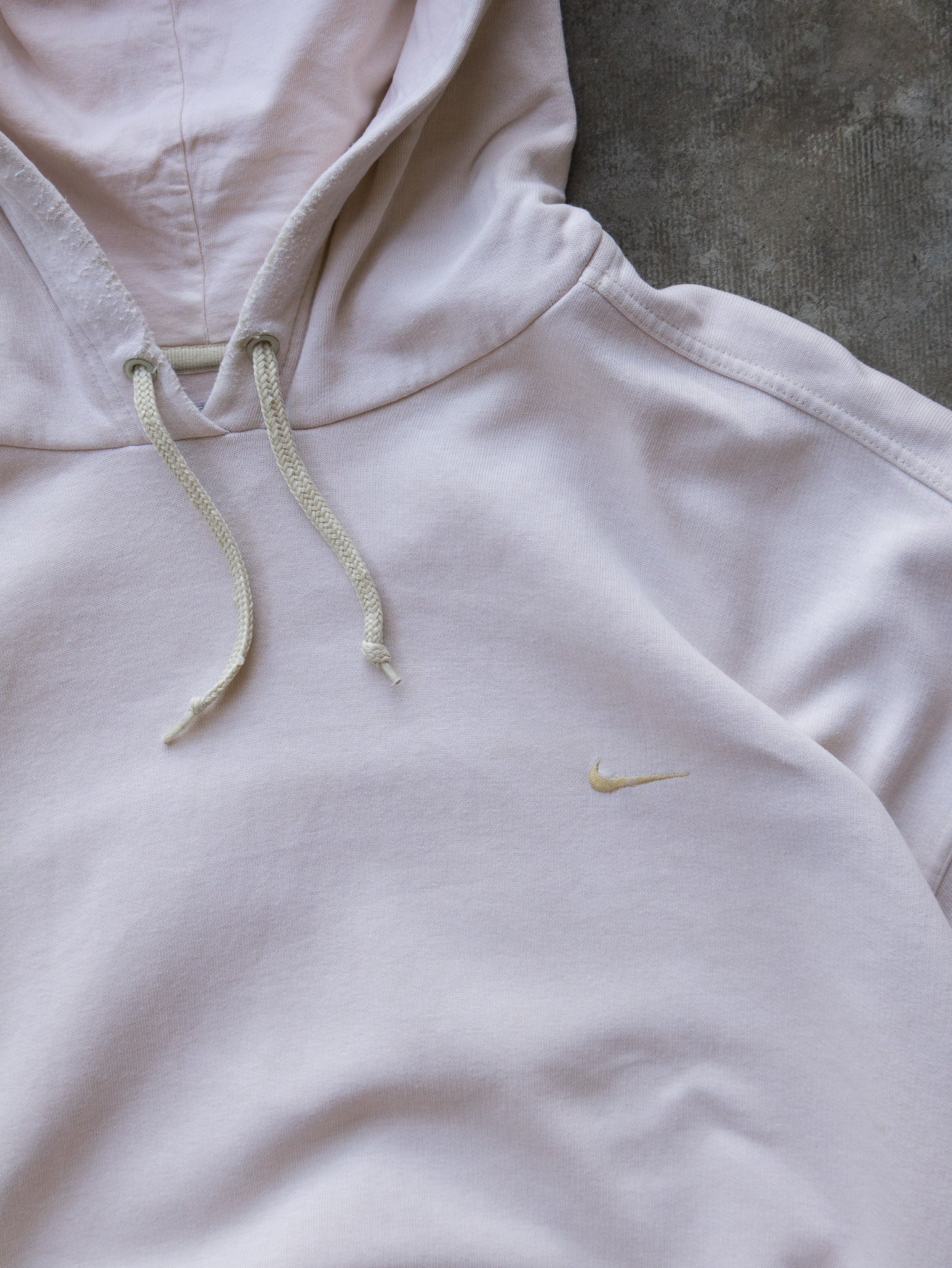 Vintage 00s Cream Nike Swoosh Hoodie (XL)