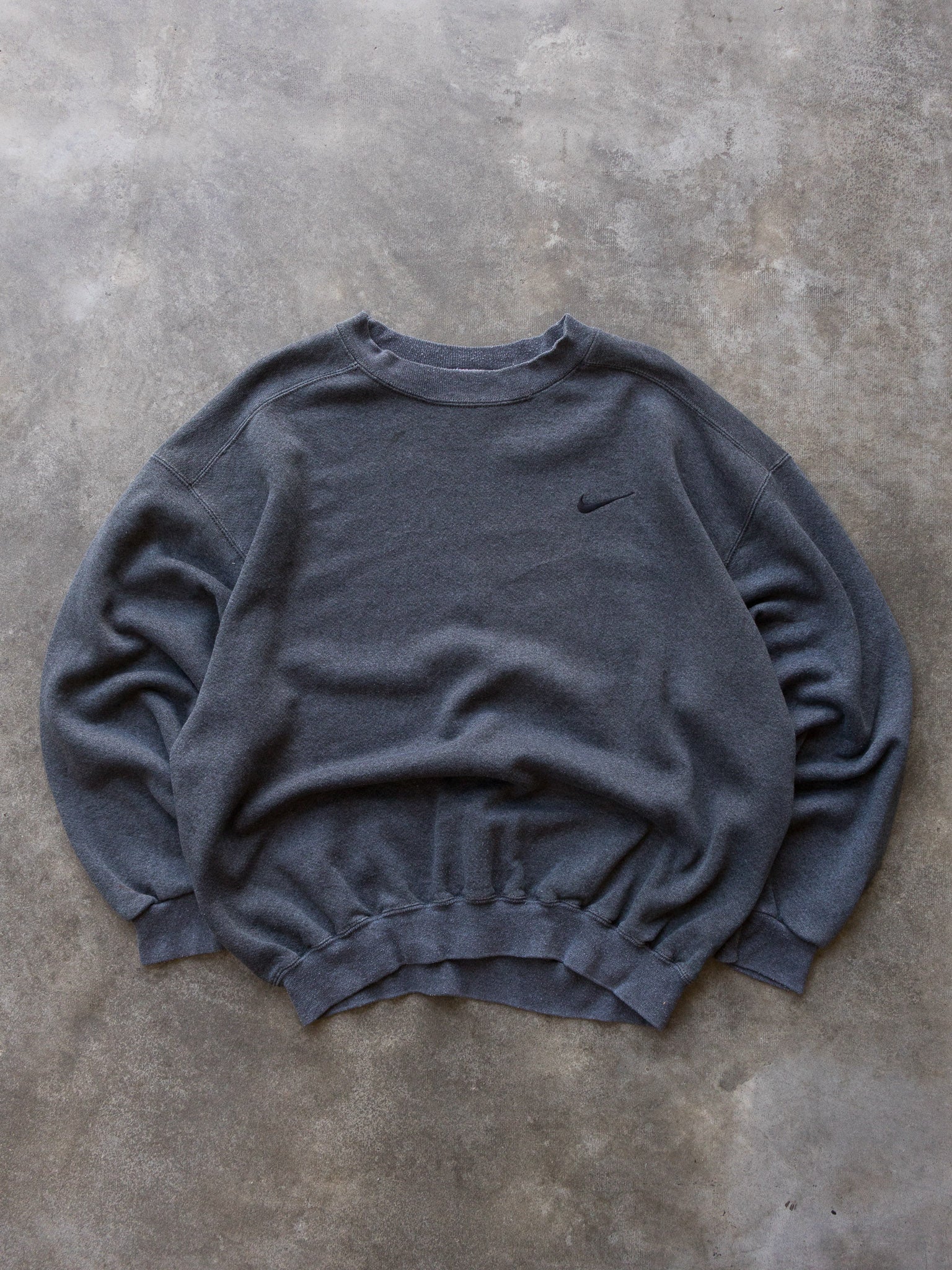 Vintage 90s Charcoal Nike Sweatshirt (M)