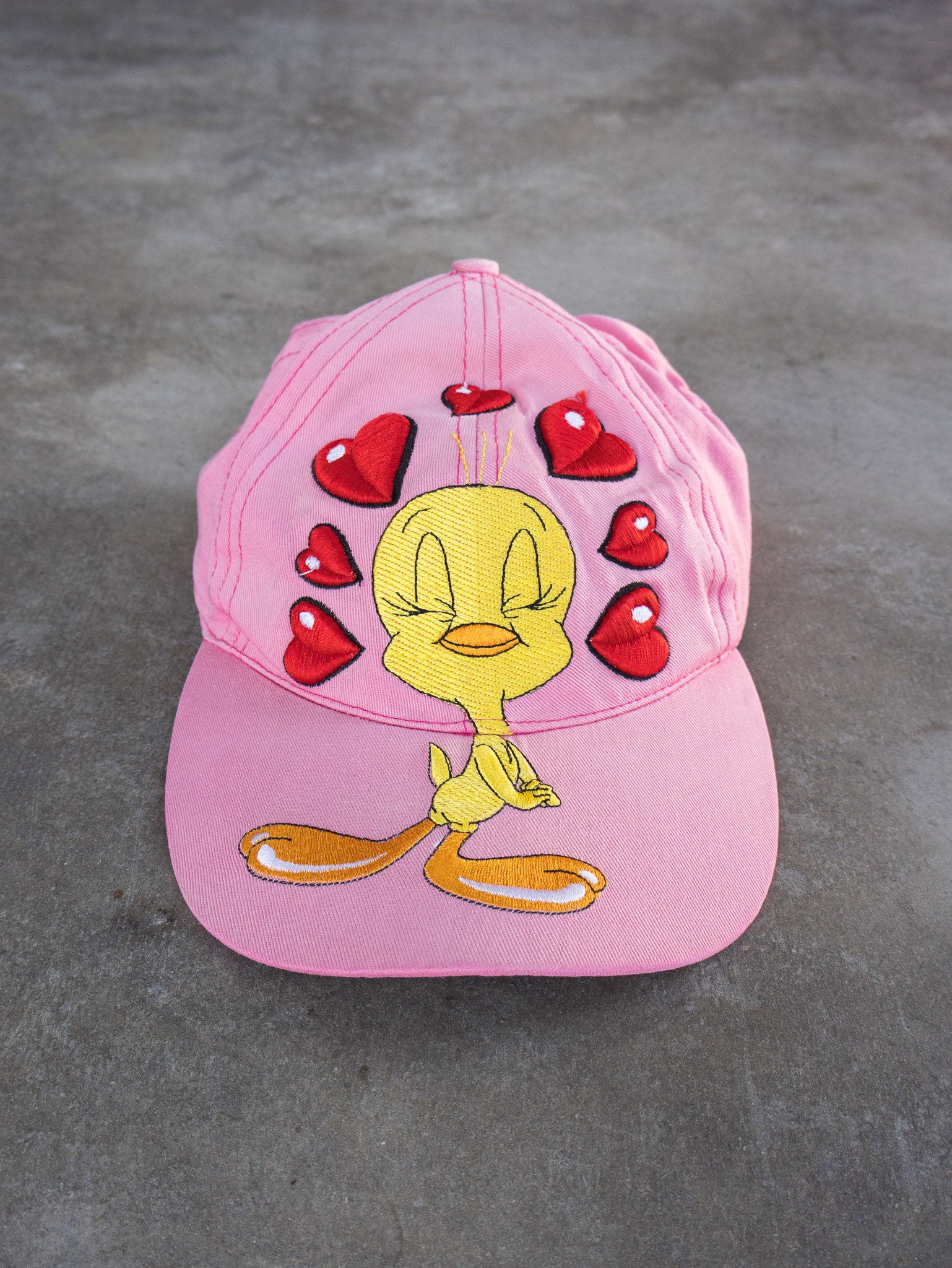 Vintage 00s Pink Looney Tunes Tweety Bird & Hearts Hat