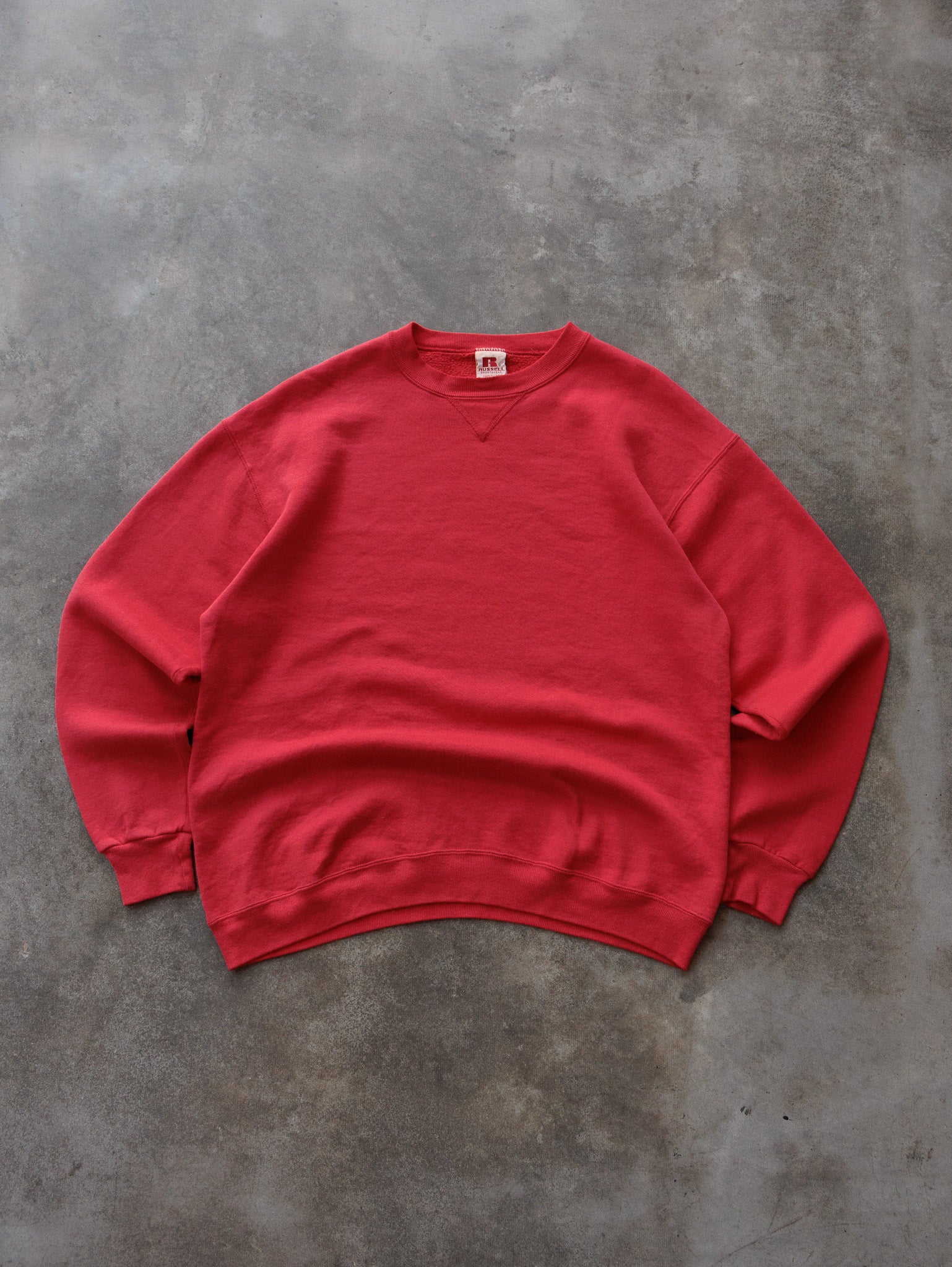 Vintage 90s Red Russell Athletic Sweatshirt (L)