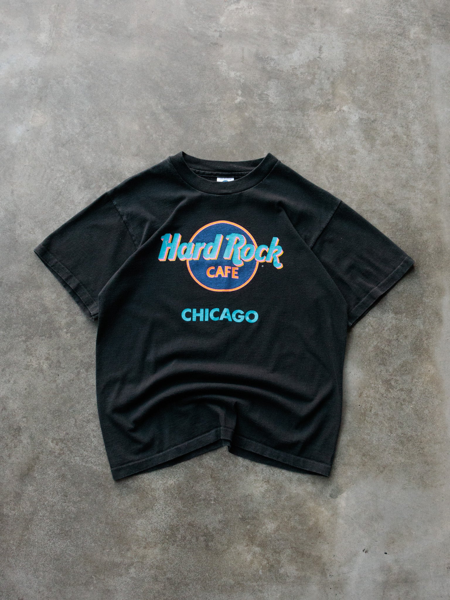 Vintage 90s Black Hard Rock Cafe Chicago Tee (M)