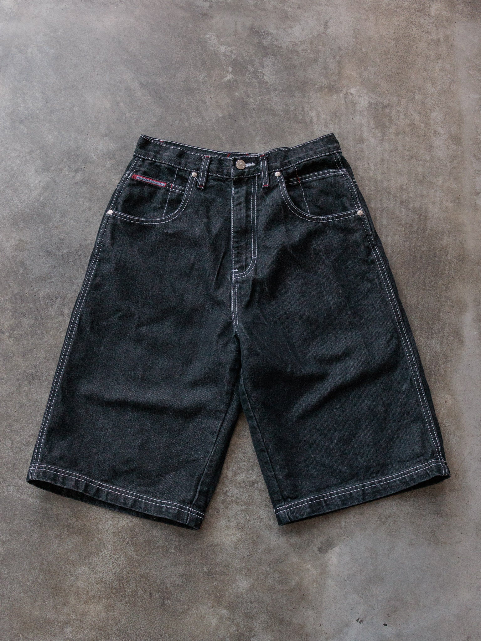 Vintage 00s Black Jordache Shorts (W29)