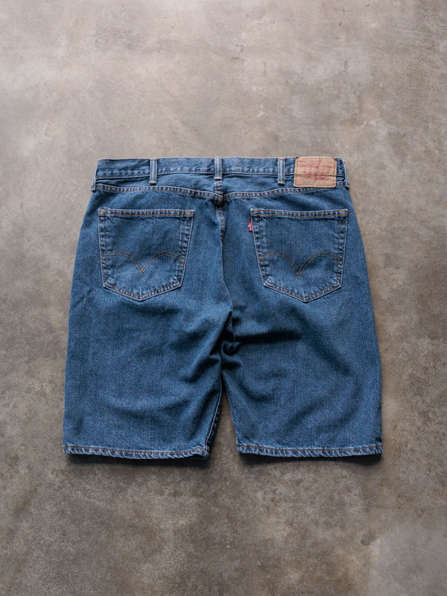 Vintage Blue Levi's 505 Denim Shorts (W38)