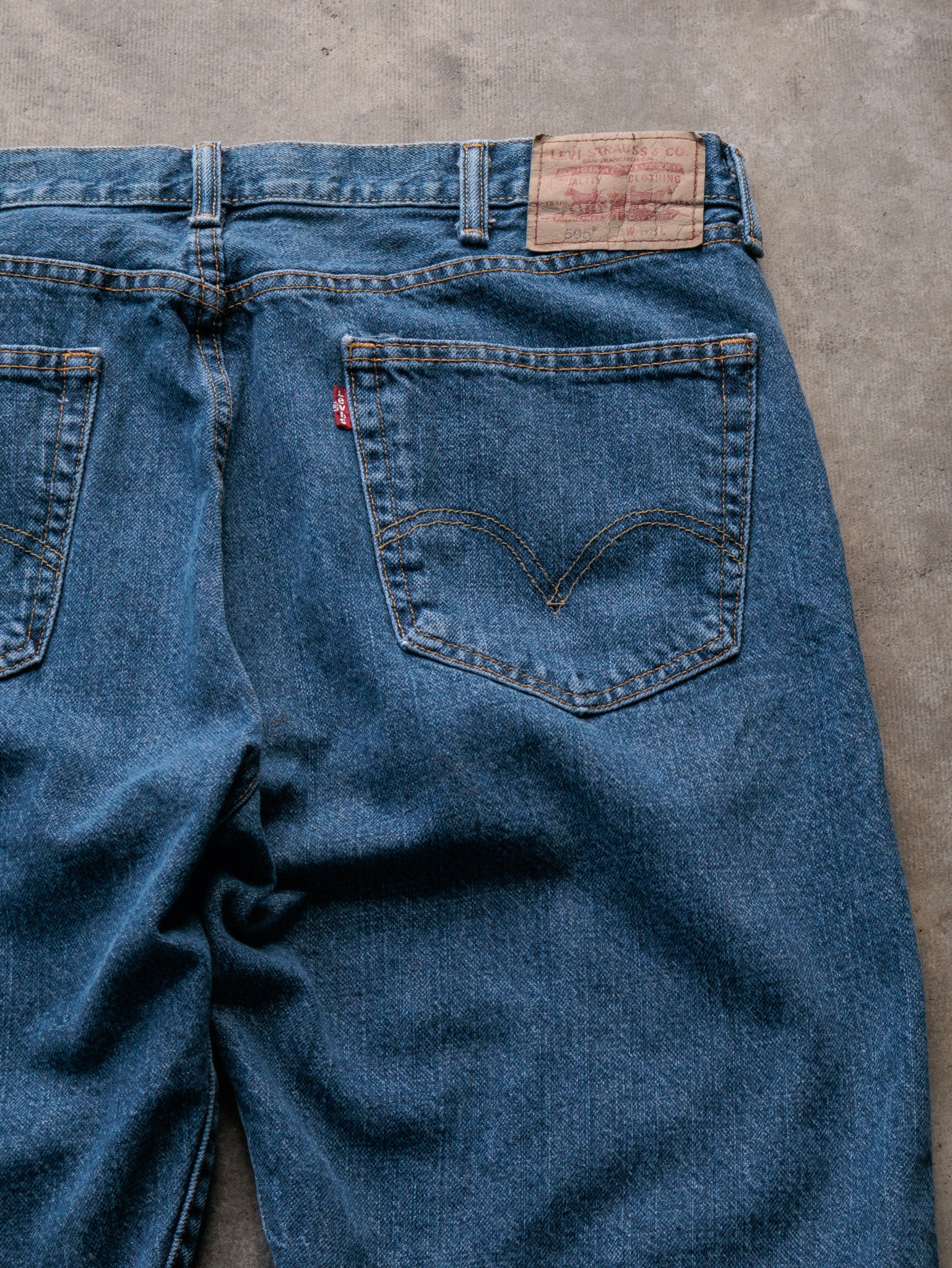 Vintage Blue Levi's 505 Denim Shorts (W38)
