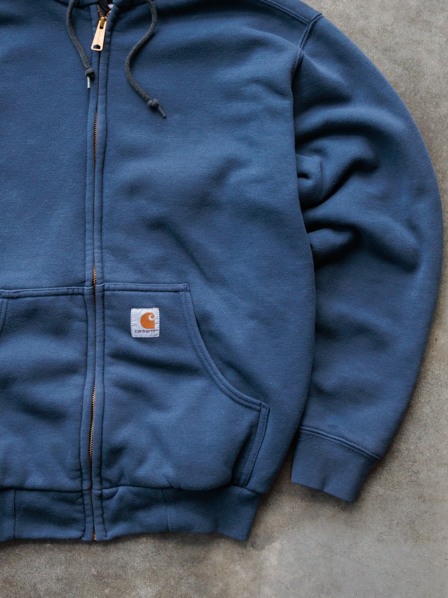 Vintage Navy Carhartt Hoodie (-)