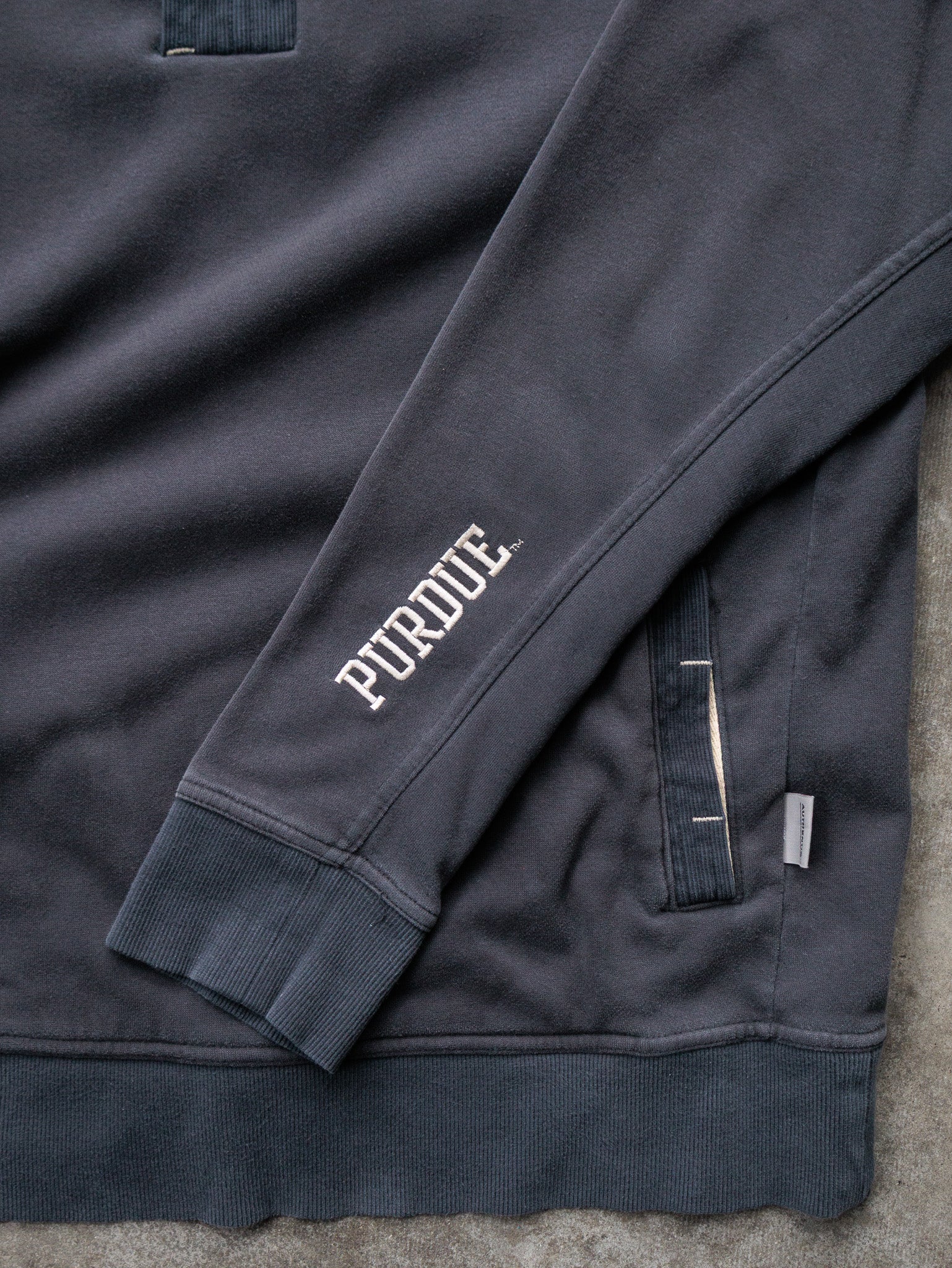 Vintage 00s Black Nike Purdue Quarter Zip Fleece Sweatshirt (L)