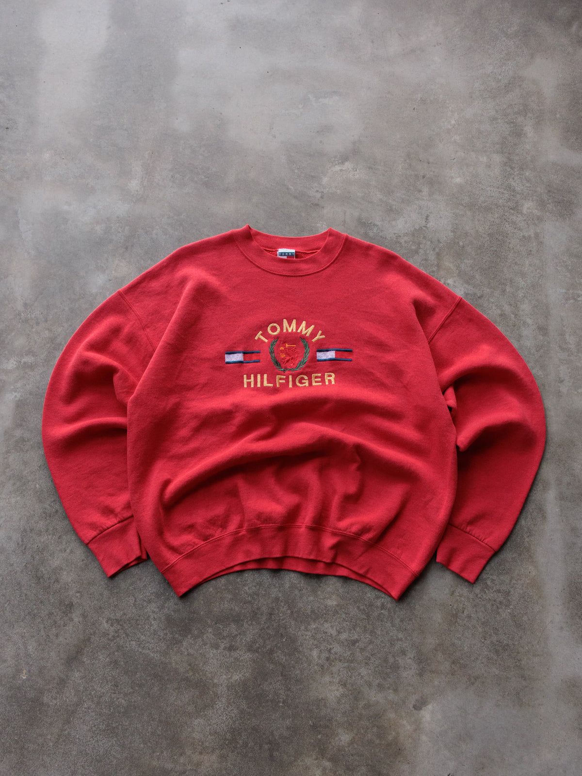 Vintage 90s Red Tommy Hilfiger Crest Sweatshirt (XL)