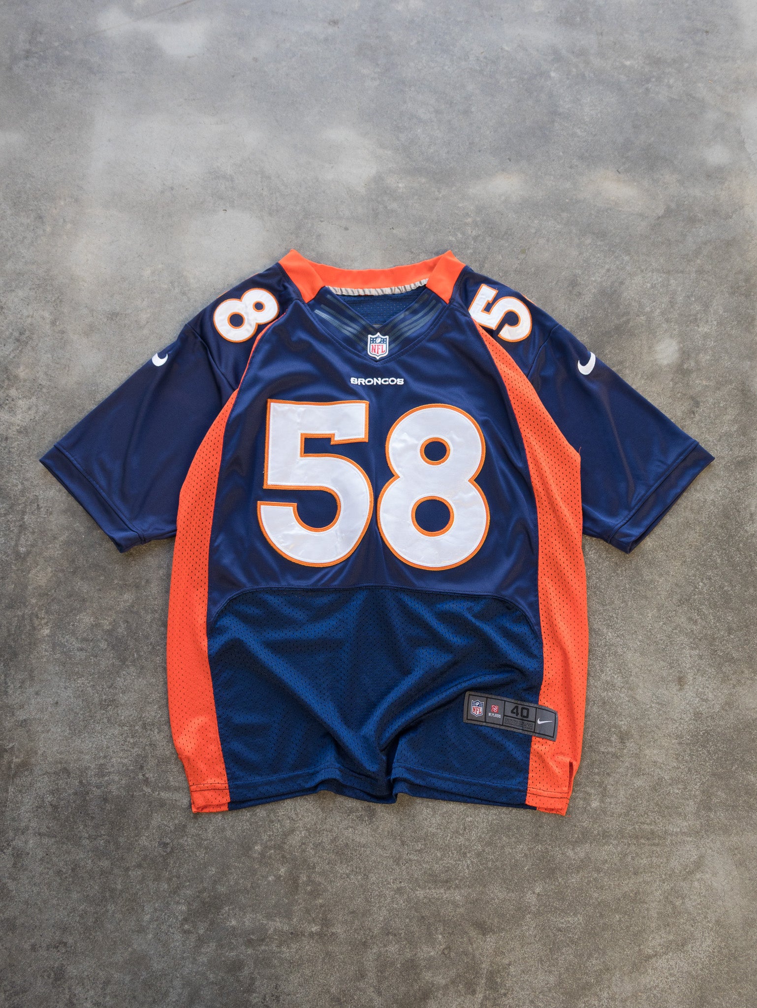 Vintage Nike Denver Broncos NFL Jersey (M)