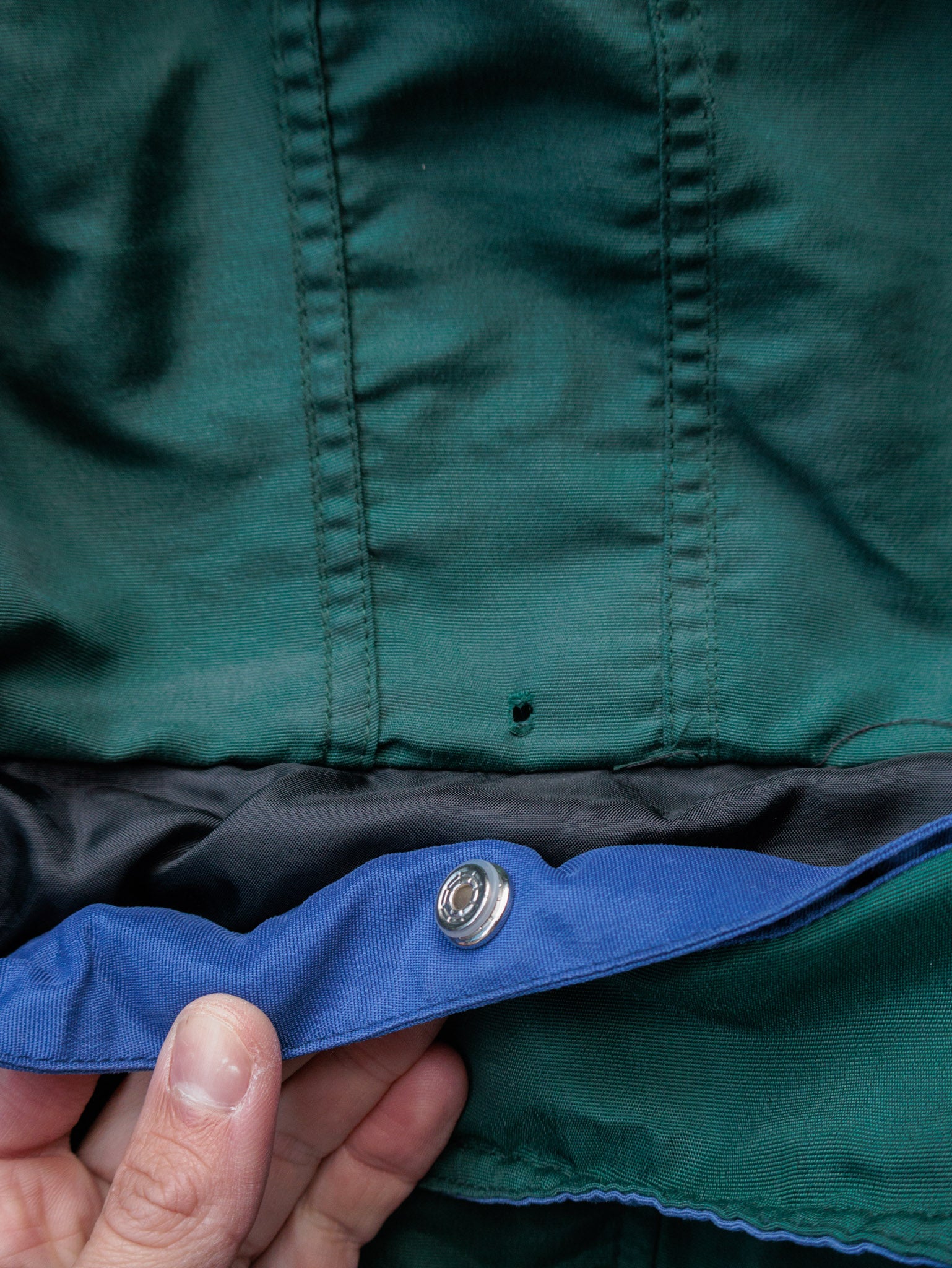 Vintage 90s Green Tommy Hilfiger Jacket (L)