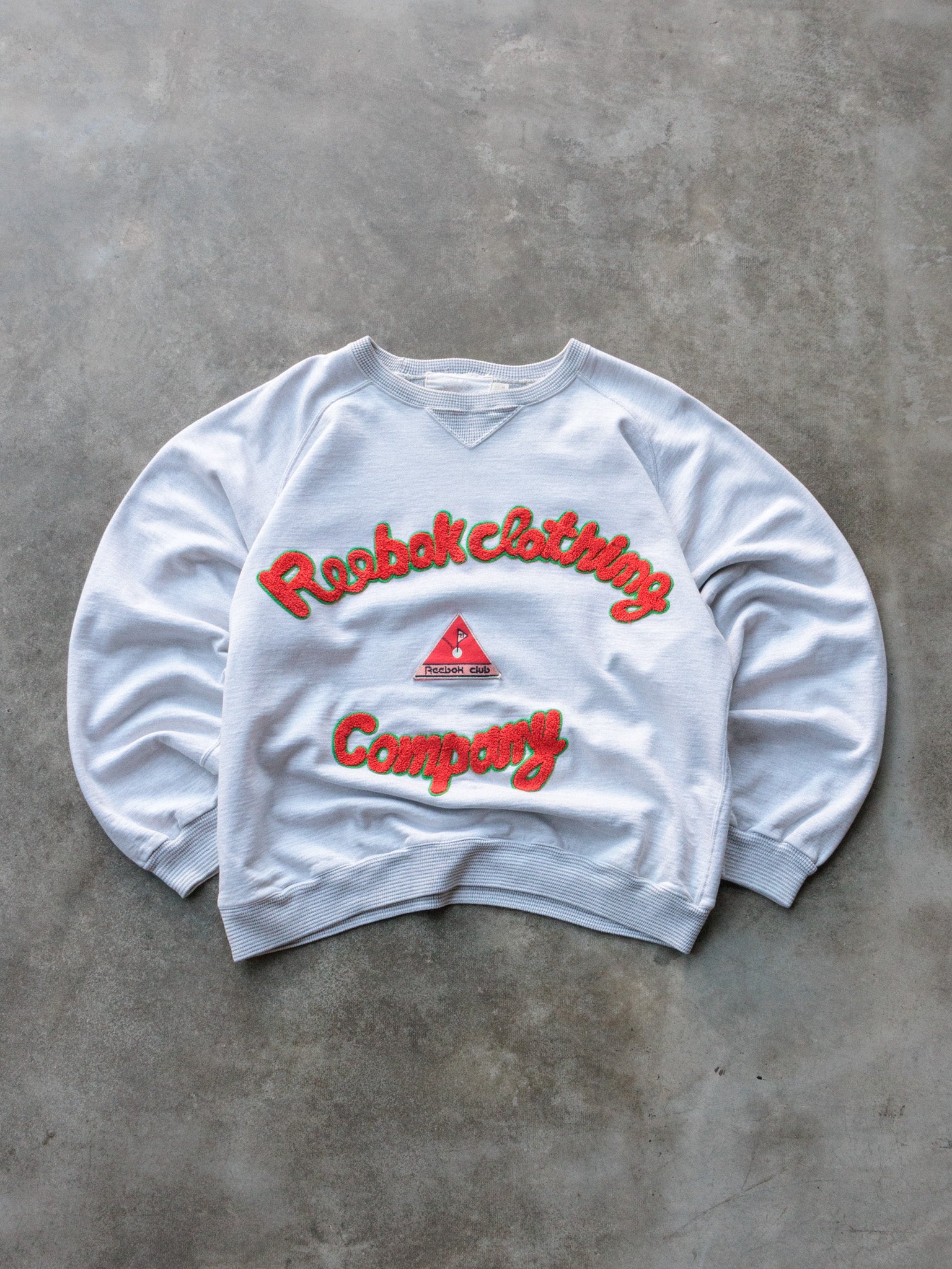 Vintage 90s Grey Reebok Clothing Company Sweatshirt (L)