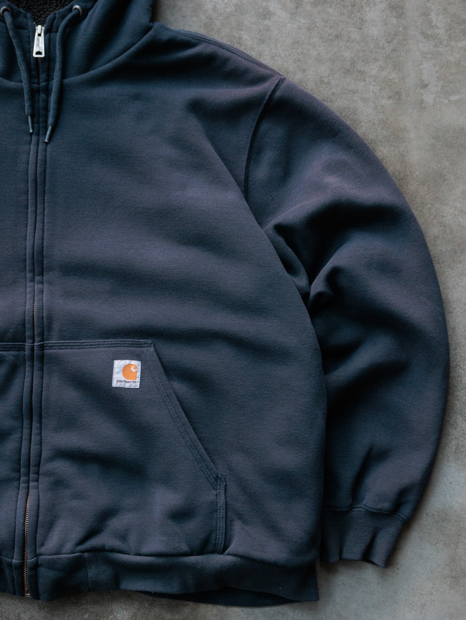 Vintage Navy Carhartt Sherpa-Lined Hoodie (2XL)