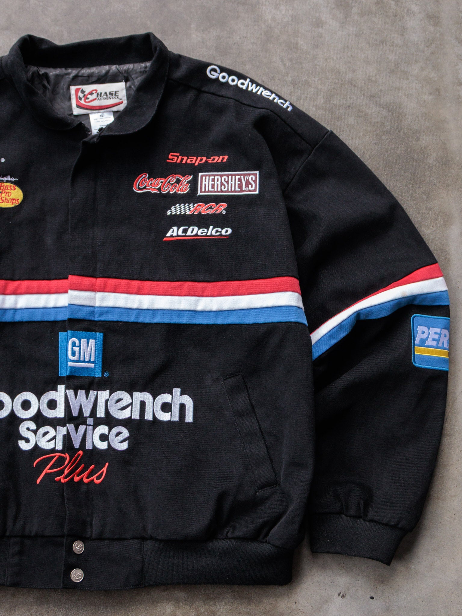 Vintage 90s Black NASCAR Dale Earnhardt Goodwrench Jacket (XL)