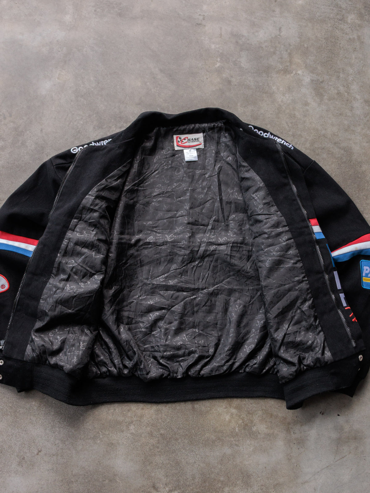 Vintage 90s Black NASCAR Dale Earnhardt Goodwrench Jacket (XL)
