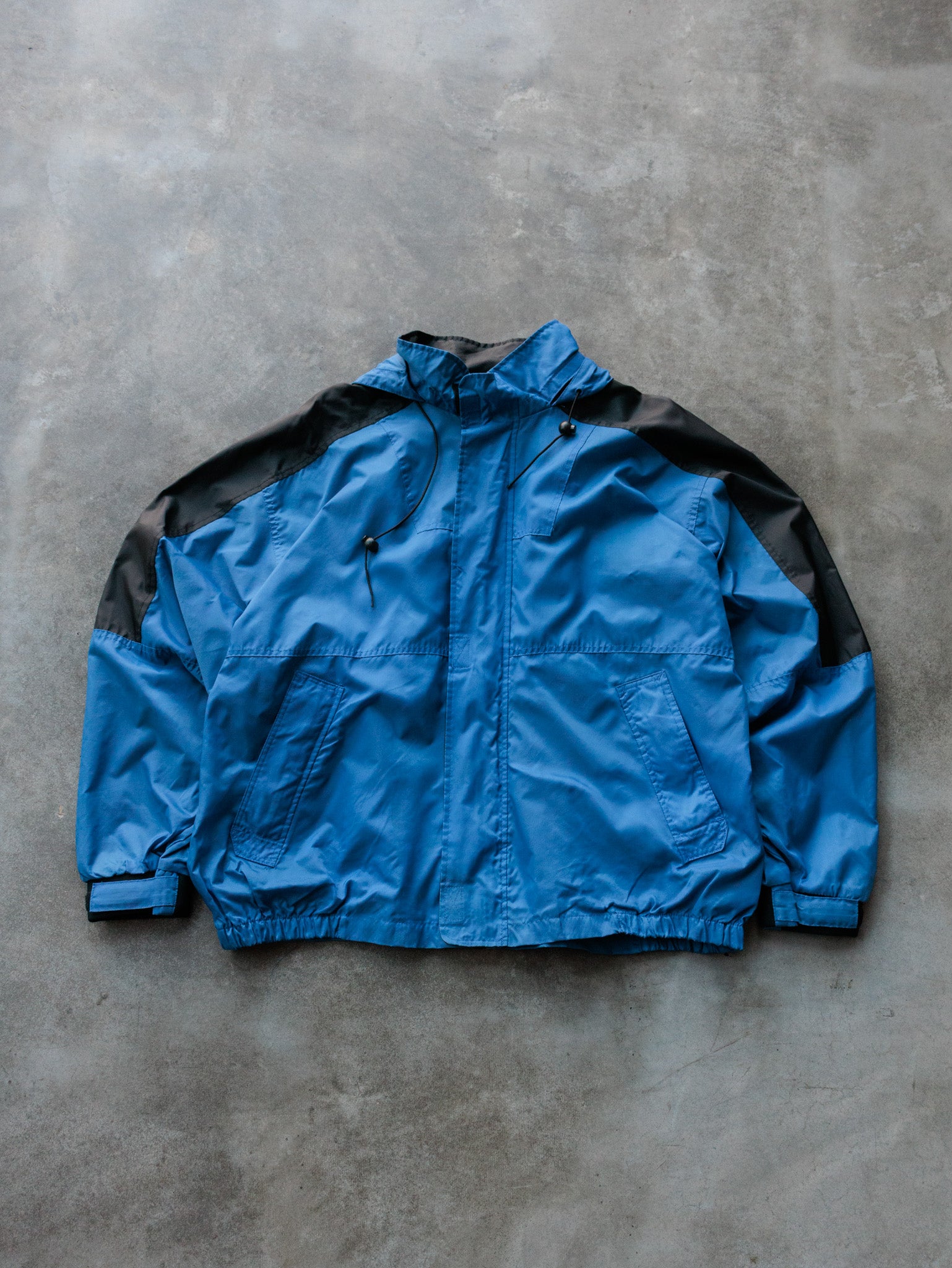 Vintage 90s Blue & Black Marlboro Unlimited Jacket (XL)