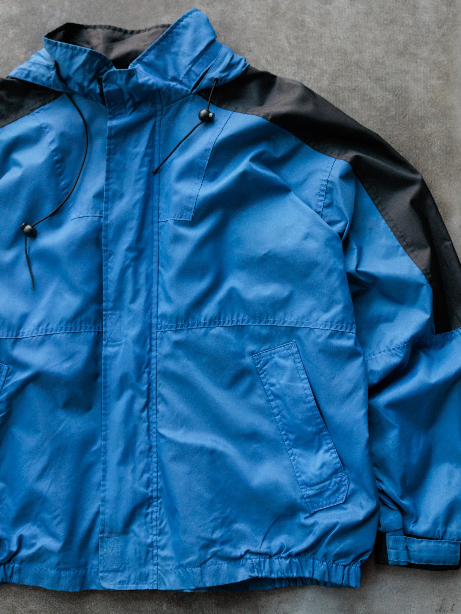 Vintage 90s Blue & Black Marlboro Unlimited Jacket (XL)