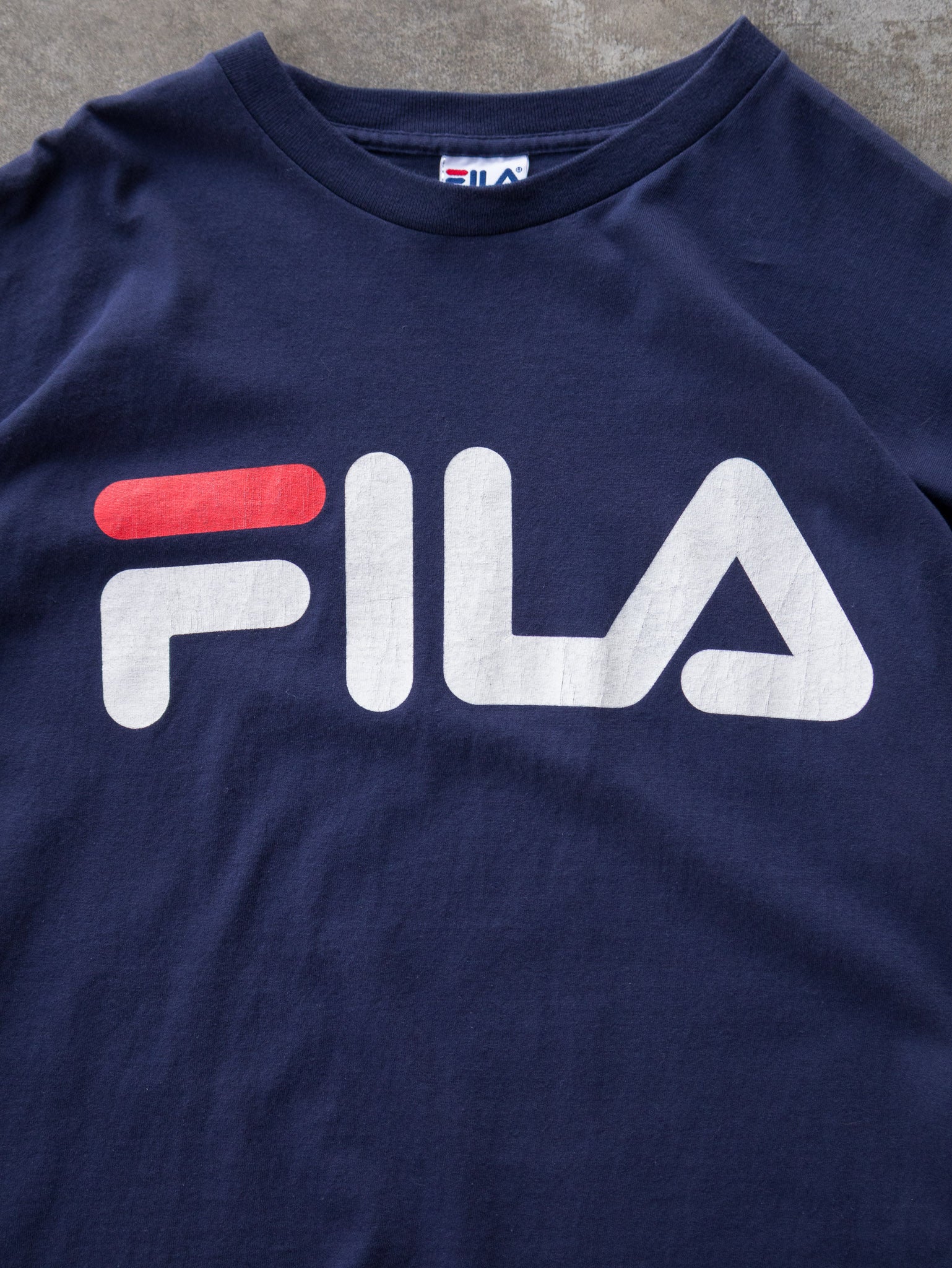 Vintage 90s Navy Fila Spell Out Tee (XL)