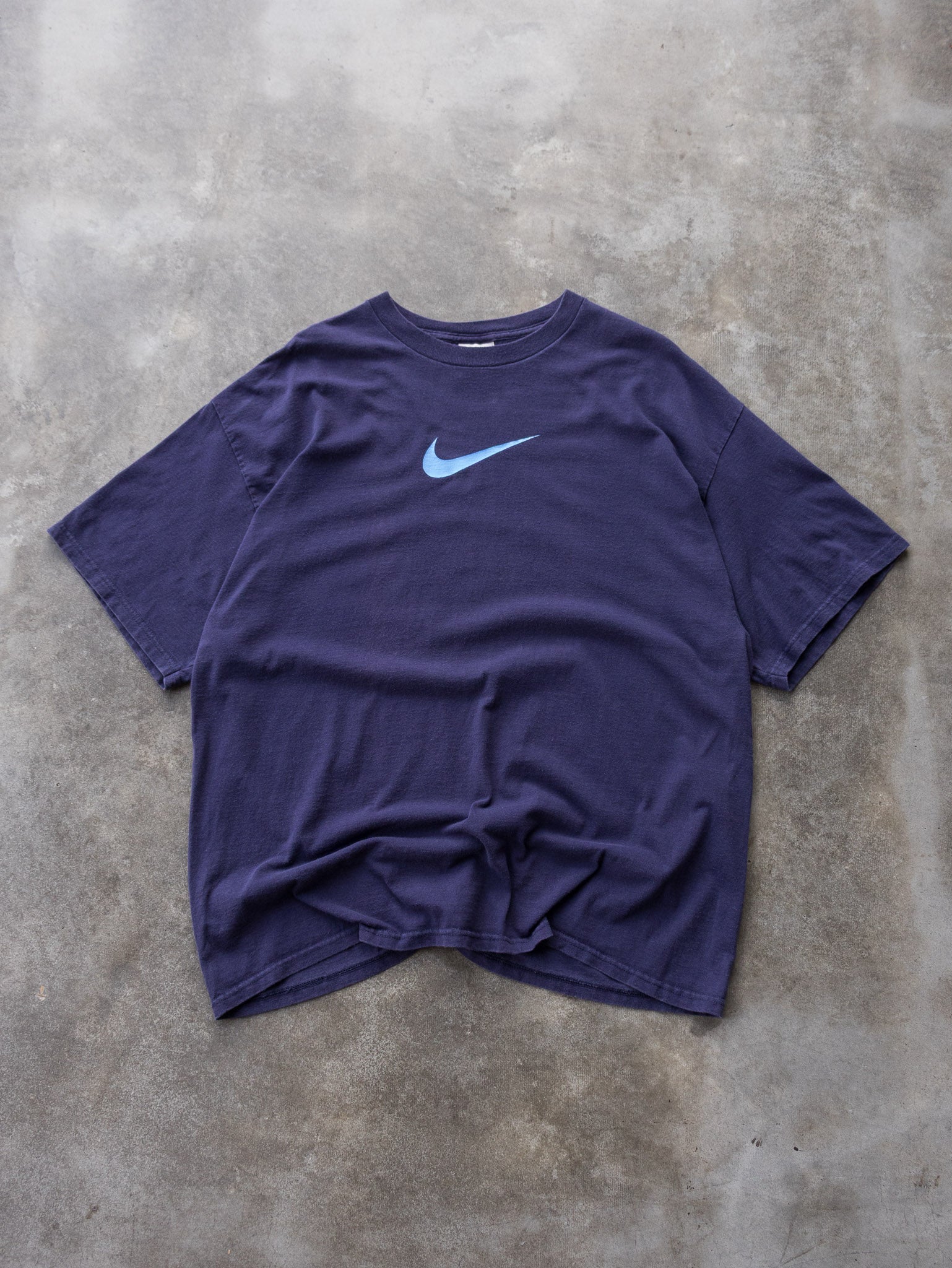 Vintage 00s Navy Nike Center Swoosh Tee (2XL)