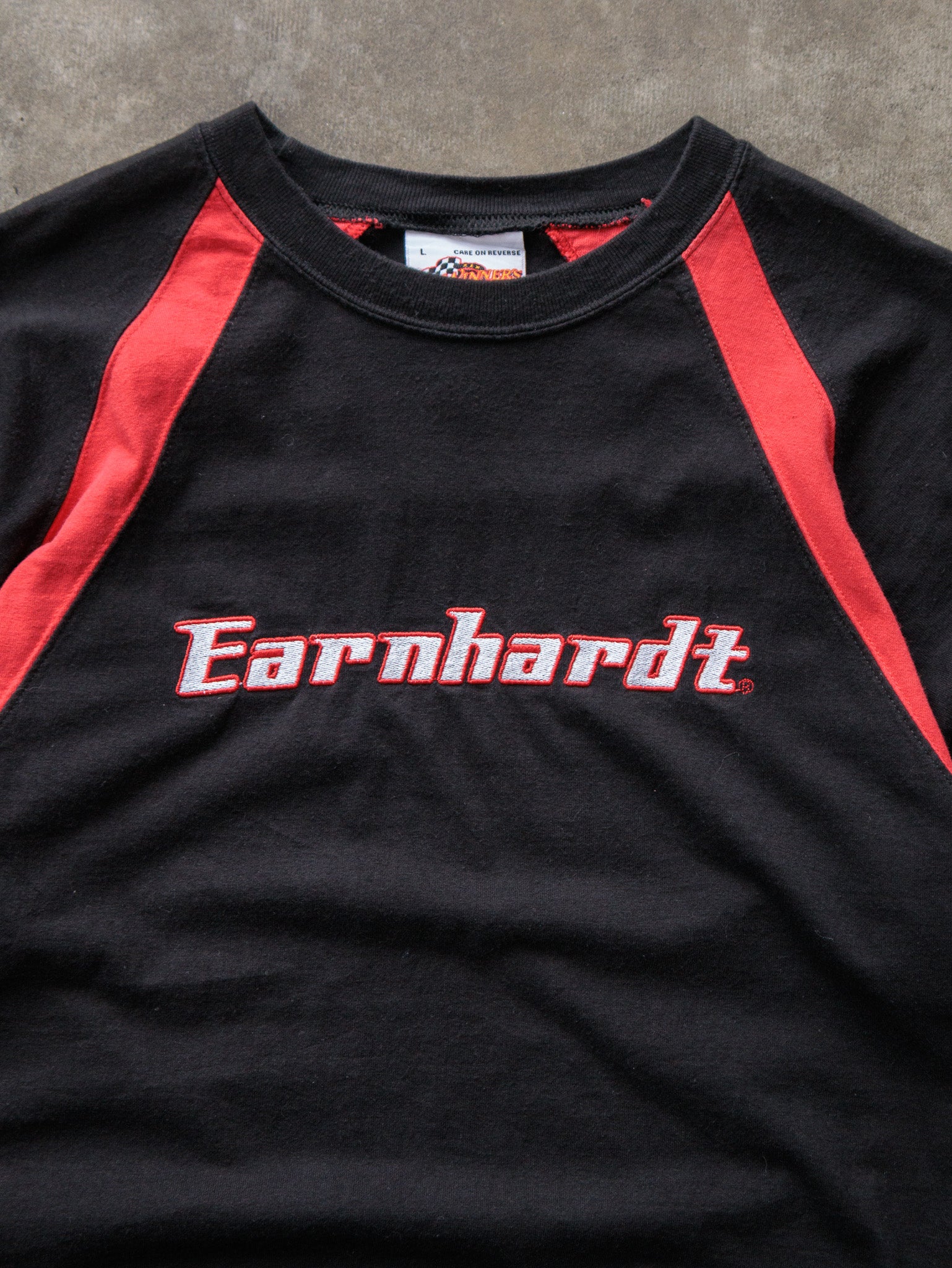 Vintage 90s Black NASCAR Dale Earnhardt Tee (L)