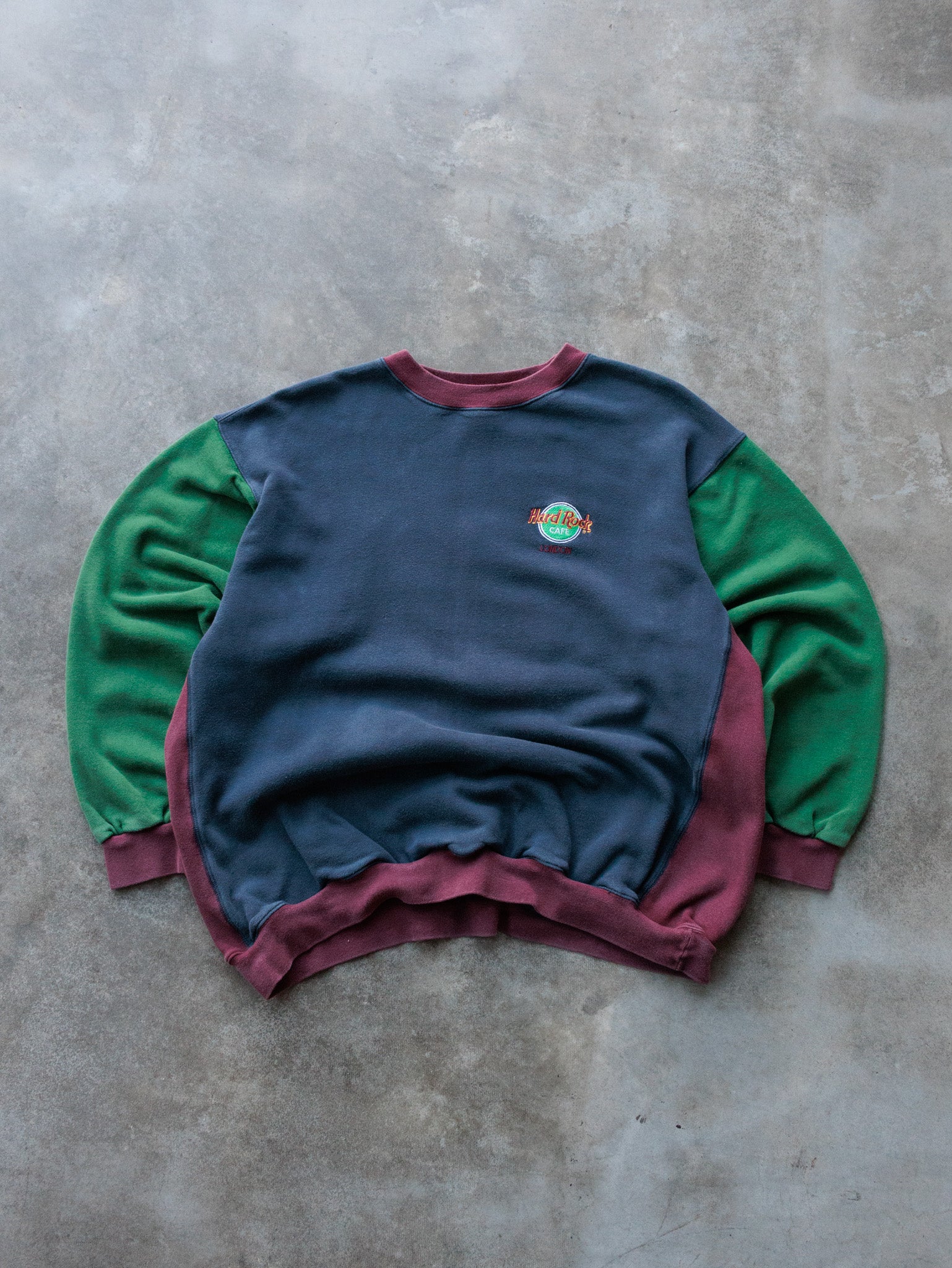 Vintage Navy Hard Rock Cafe London Sweatshirt (L)