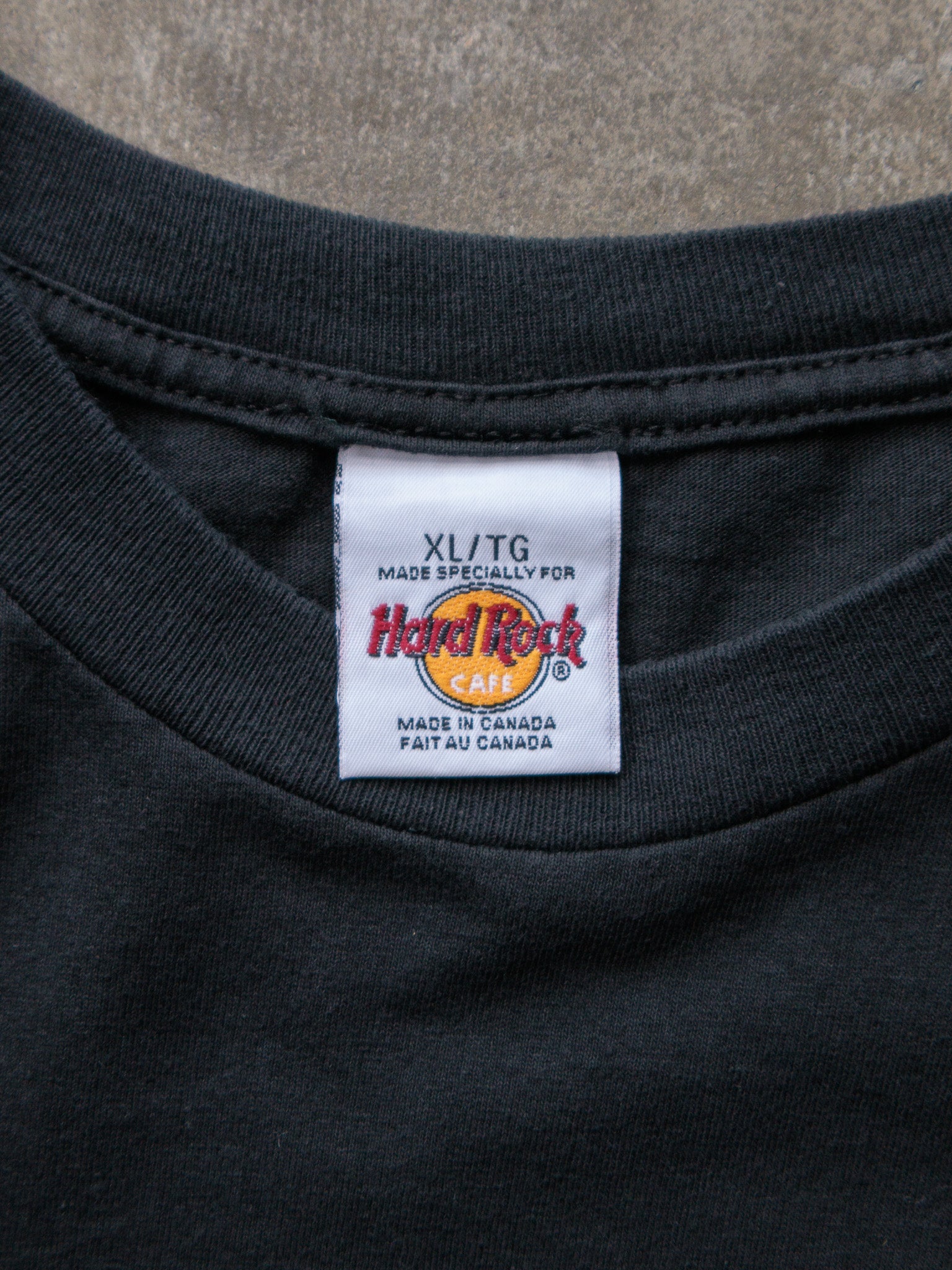 Vintage 90s Black Hard Rock Cafe Niagara Falls Canada Tee (XL)