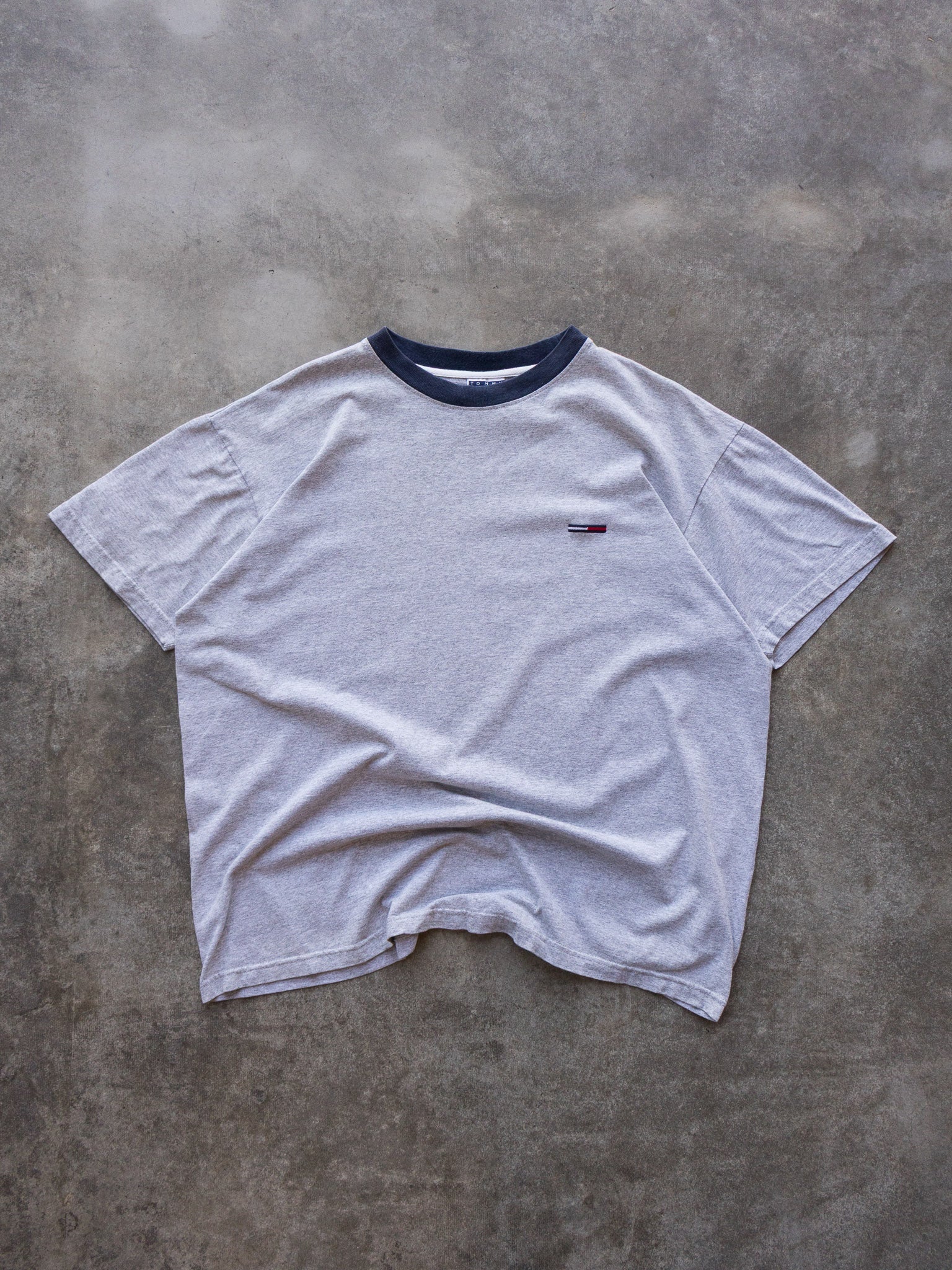 Vintage 90s Grey Tommy Jeans Logo Tee (XL)