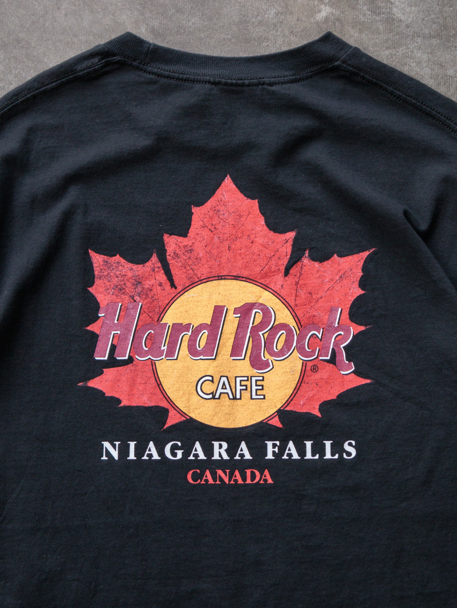 Vintage 90s Black Hard Rock Cafe Niagara Falls Canada Tee (XL)