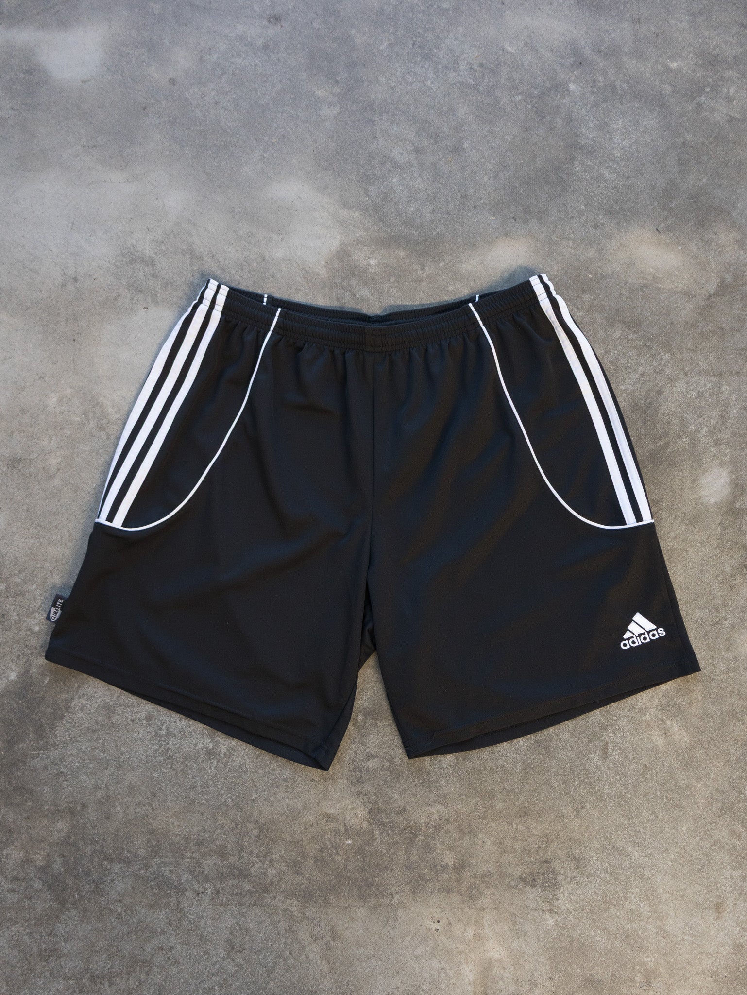 Vintage Black Adidas Shorts (XL)