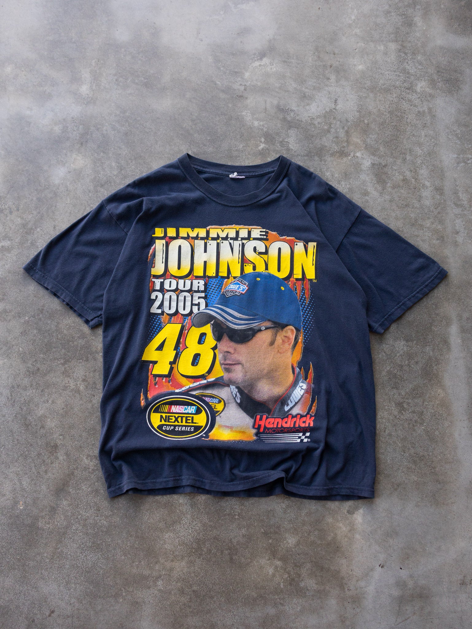 Vintage 2004 Navy NASCAR Jimmie Johnson Tee (L)
